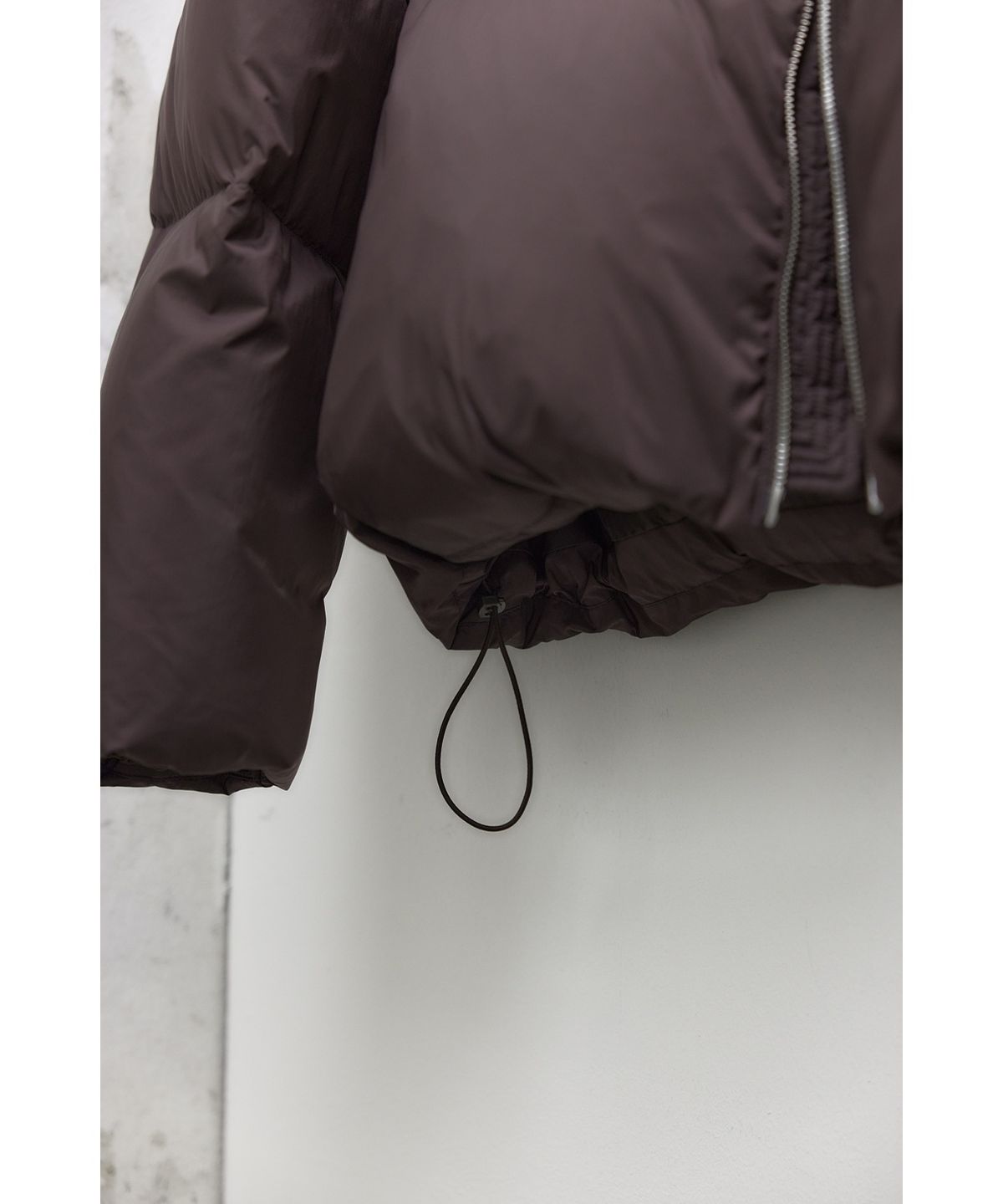 유스(YOUTH) Cropped Down Jacket - Burgundy