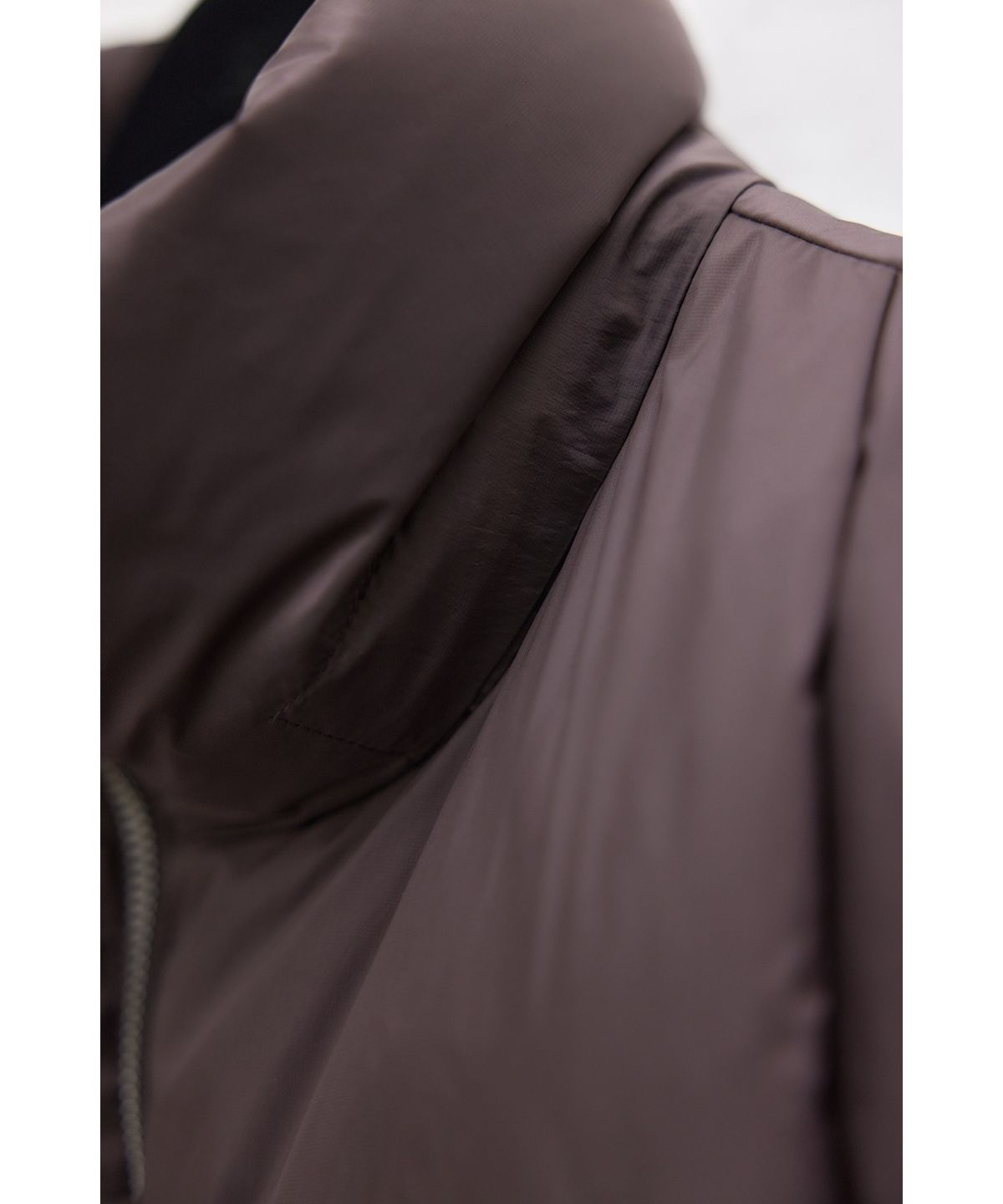 유스(YOUTH) Cropped Down Jacket - Burgundy