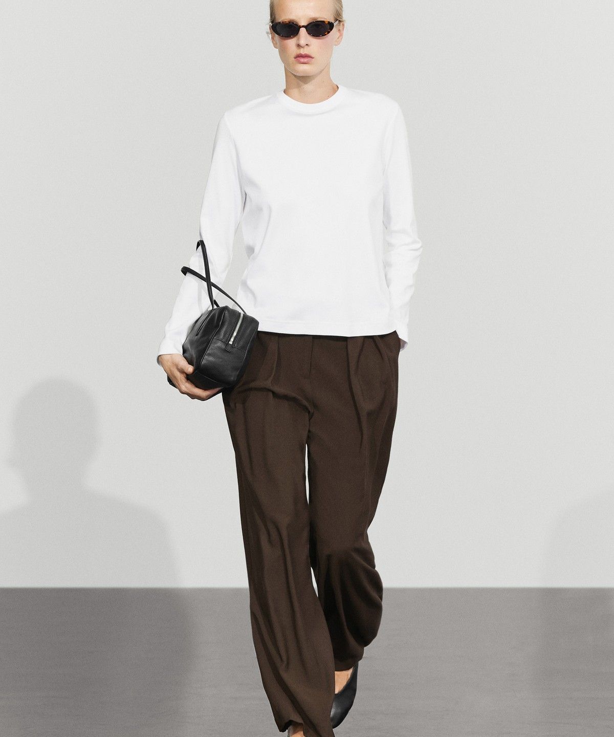 마시모두띠(MASSIMO DUTTI) 100% 코튼 인터로크 긴팔 티셔츠