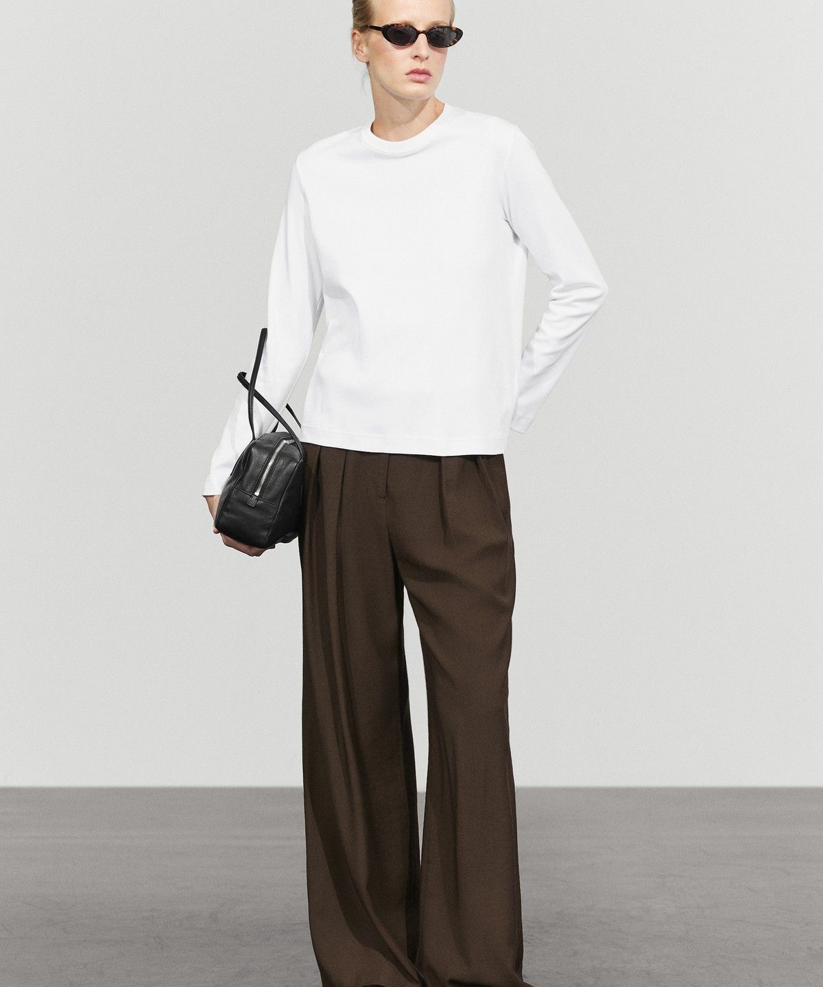 마시모두띠(MASSIMO DUTTI) 100% 코튼 인터로크 긴팔 티셔츠