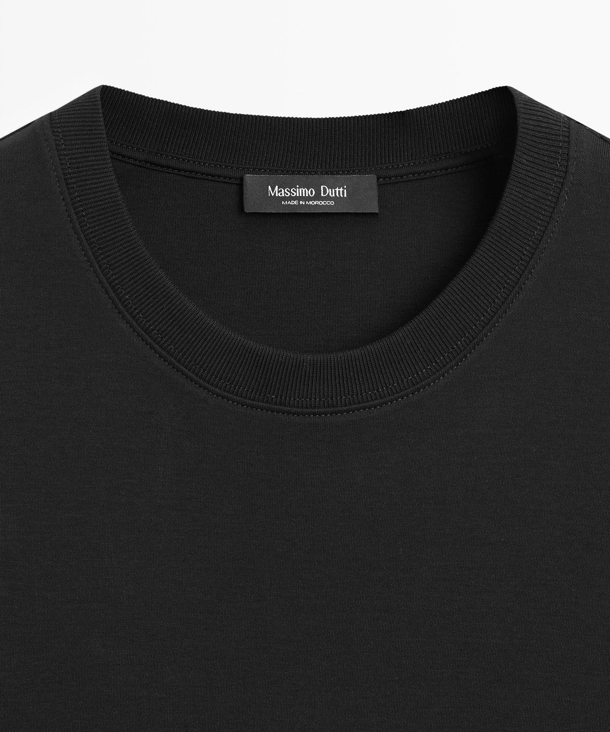 마시모두띠(MASSIMO DUTTI) 인터록 반팔 티셔츠