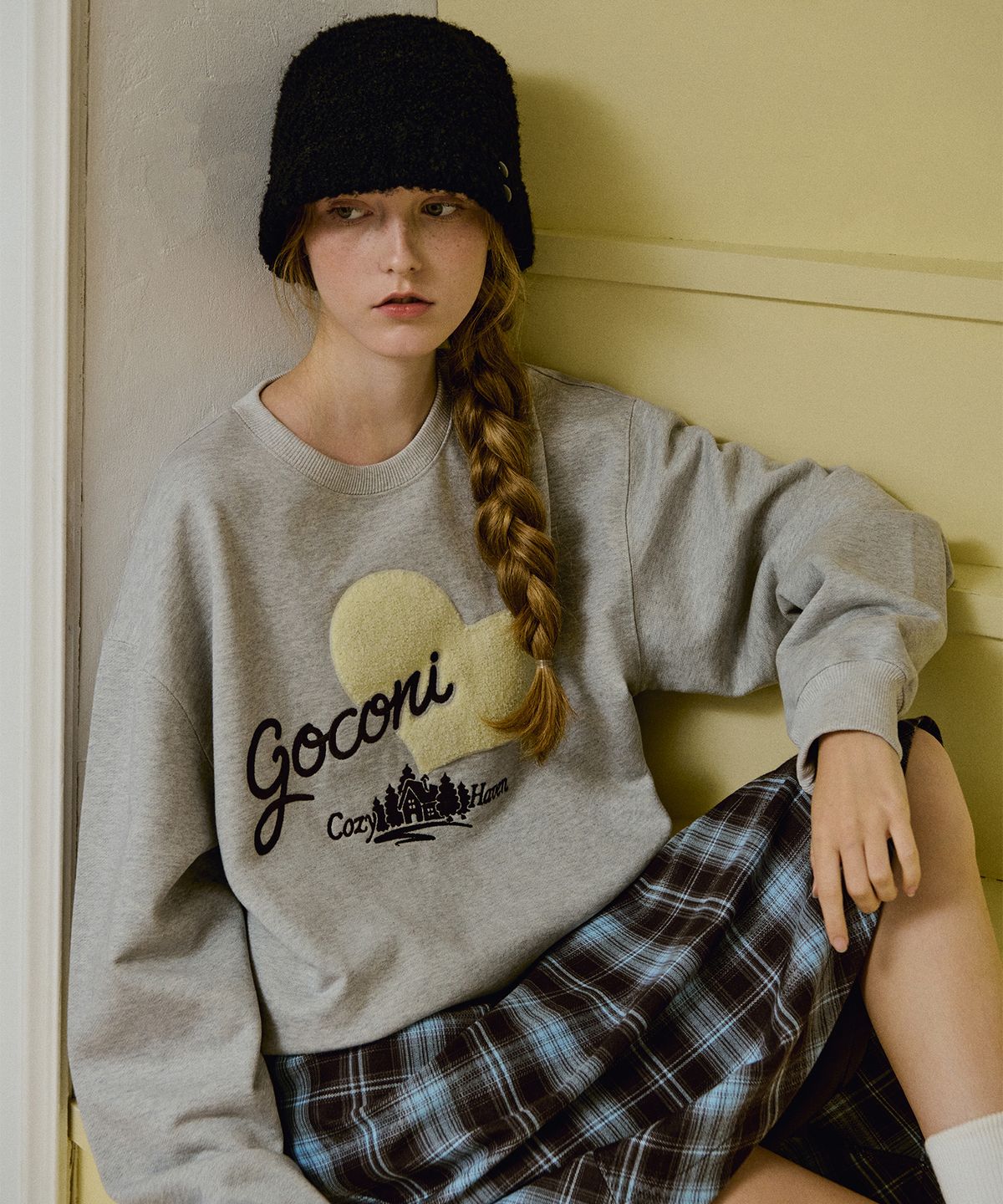 고코리(GOCORI) Cozy Haven Sweat Shirts - Melange Gray 스웻셔츠 맨투맨