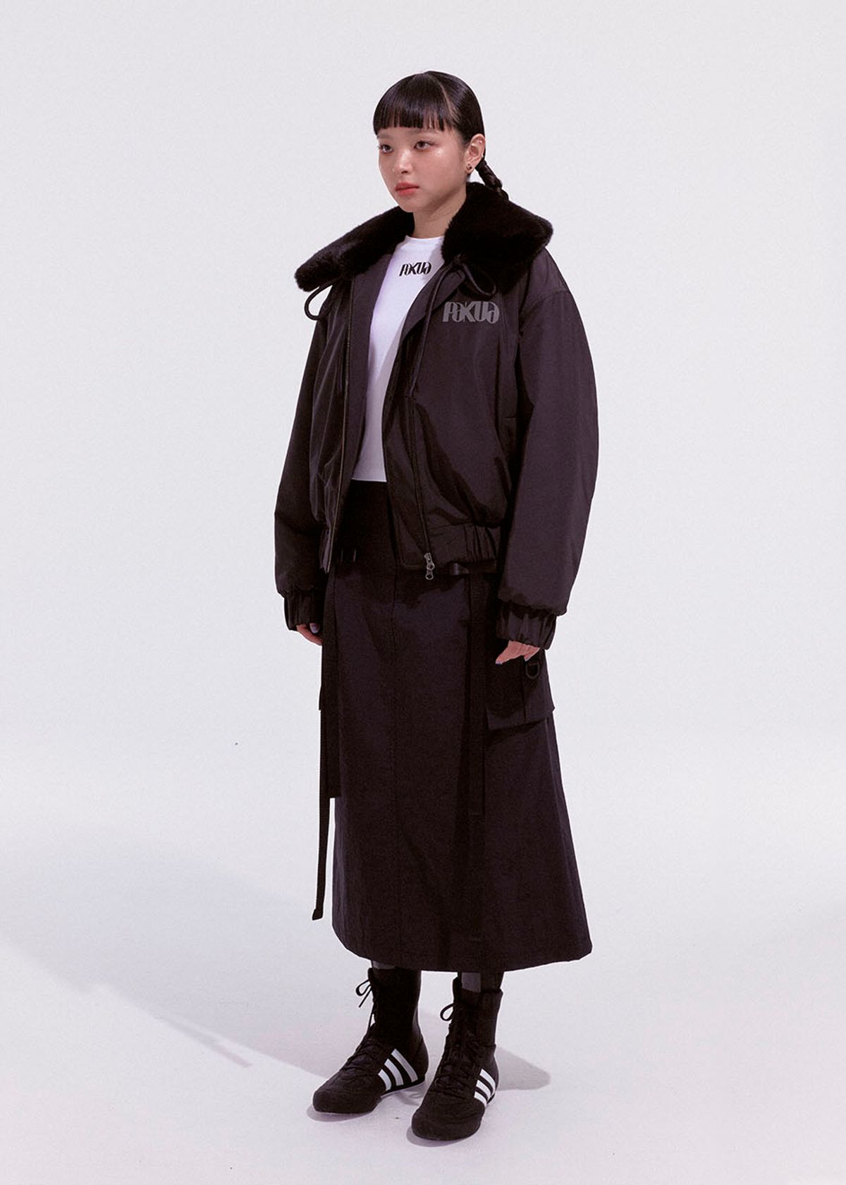 파쿠아(PAKUA) FUR COLLAR BOMBER JACKET_BLACK