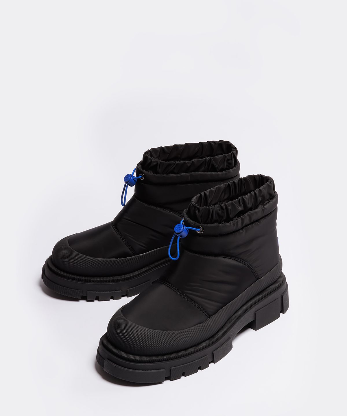 느쉐(NSWE) MUDDUS 패딩 숏 부츠 5.5CM-NSW602 (2color)