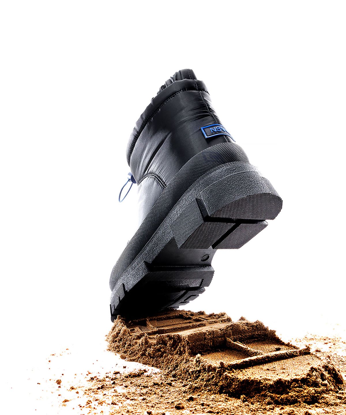 느쉐(NSWE) MUDDUS 패딩 숏 부츠 5.5CM-NSW602 (2color)