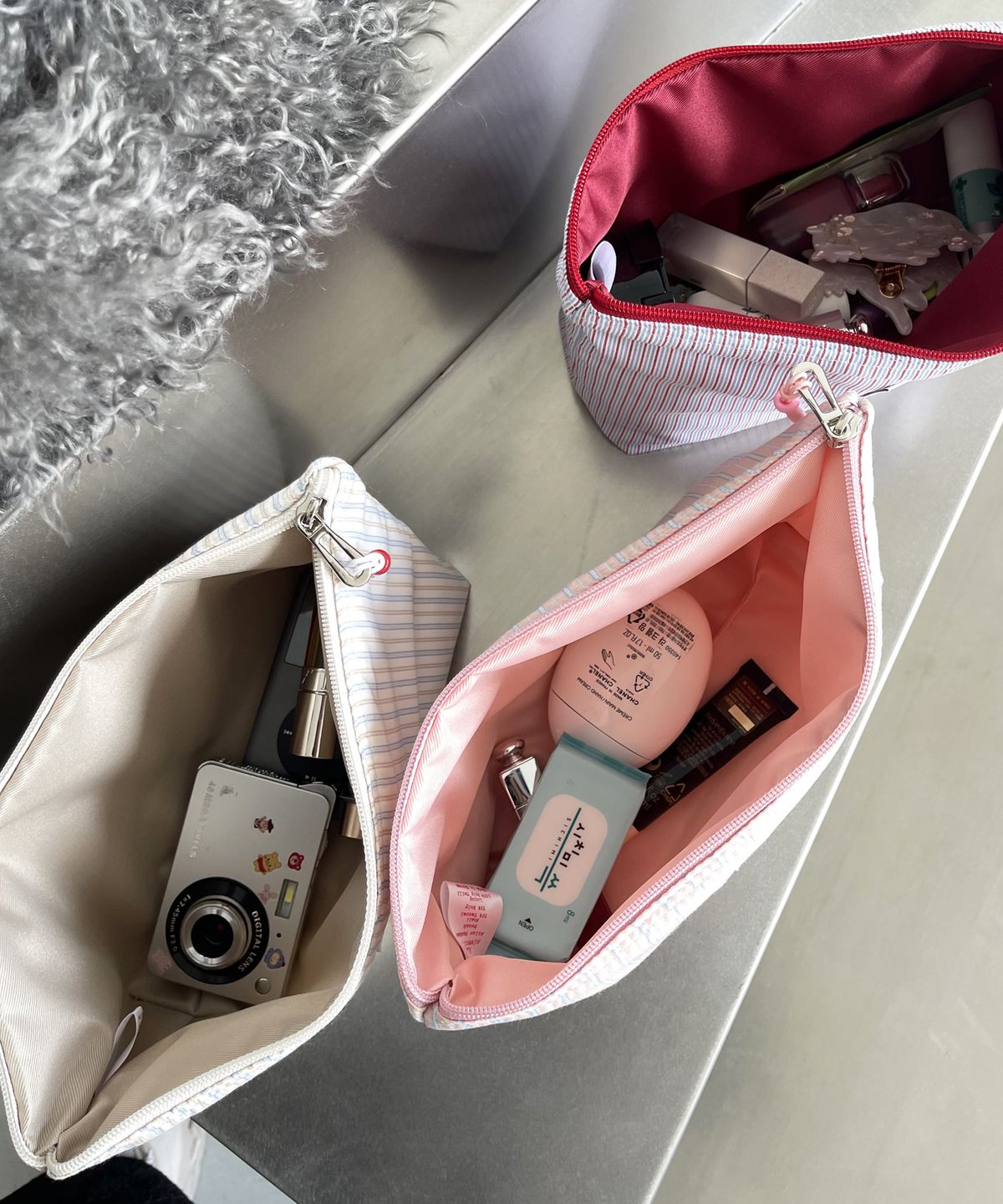 시월107(SIWL107) Padded Travel Pouch (Pastel Pink)