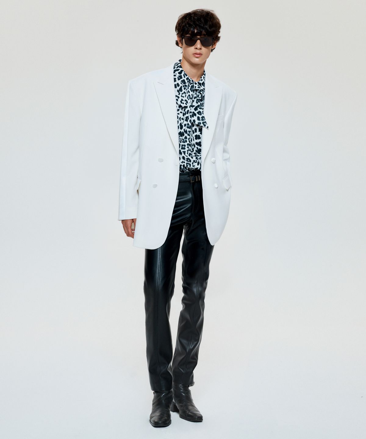언티지(UNTAGE) 울 턱시도 자켓[White(UNISEX)]_UTH-FB09