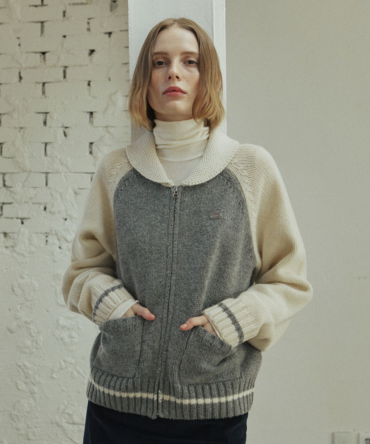 엽페(YUPPE) COWICHAN RAGLAN KNIT_GRAY