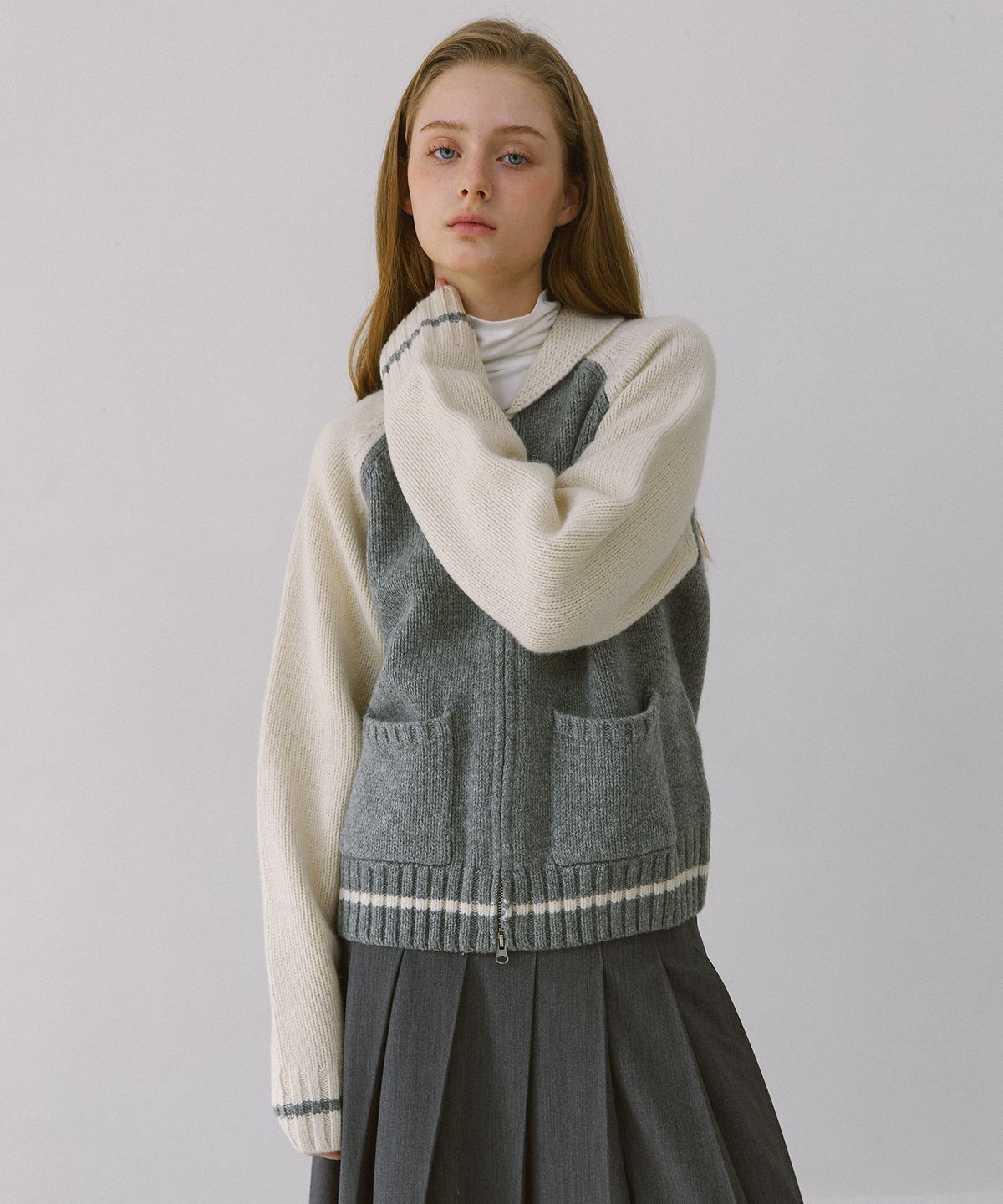 엽페(YUPPE) COWICHAN RAGLAN KNIT_GRAY
