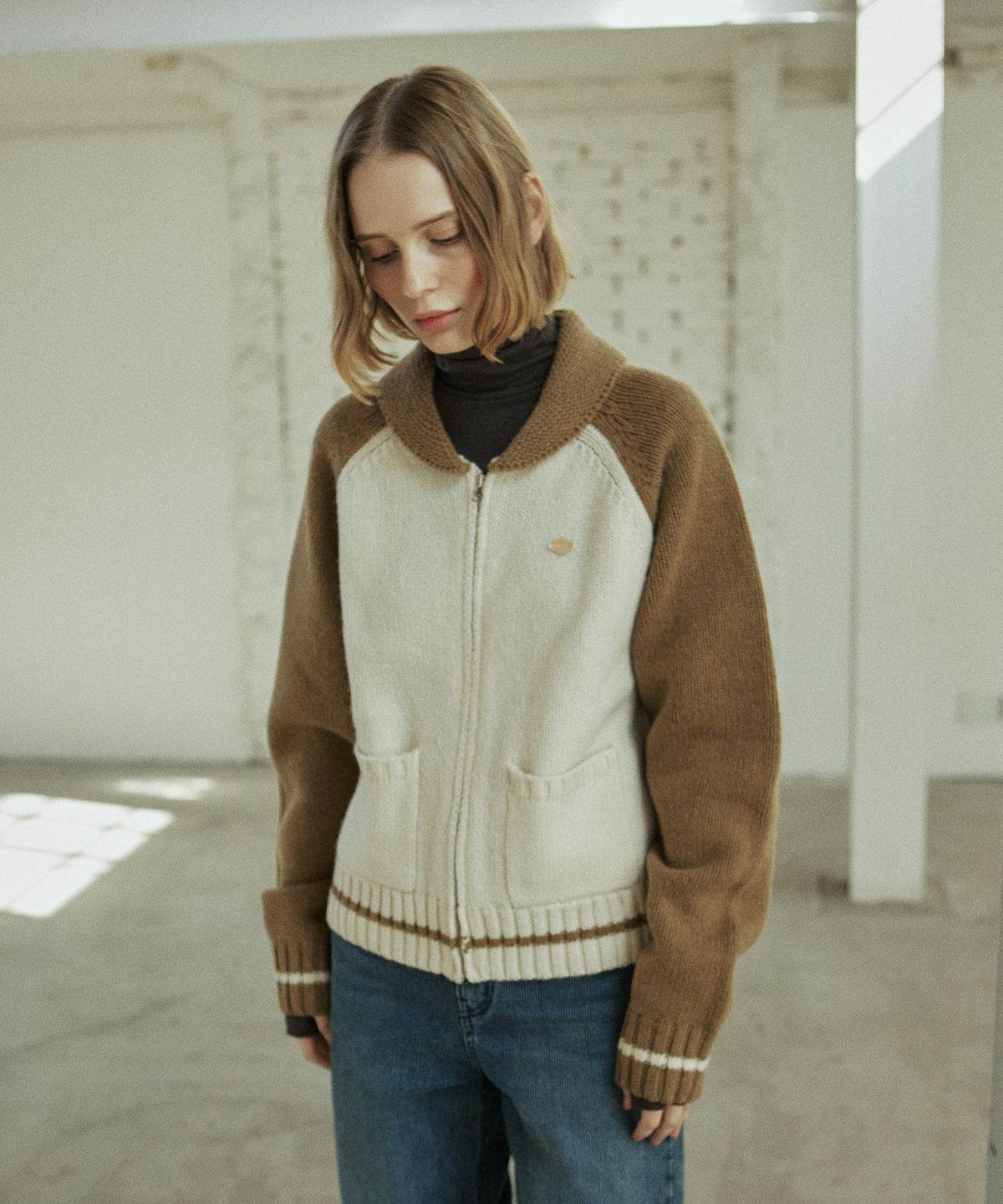 엽페(YUPPE) COWICHAN RAGLAN KNIT_CREAM