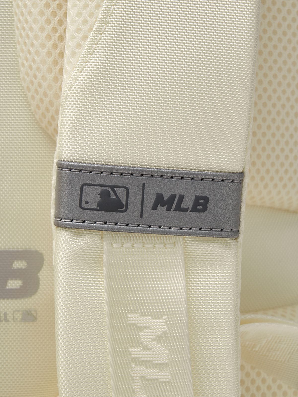 엠엘비 키즈(MLB KIDS) 샤이니 책가방 세트 NY (Cream)