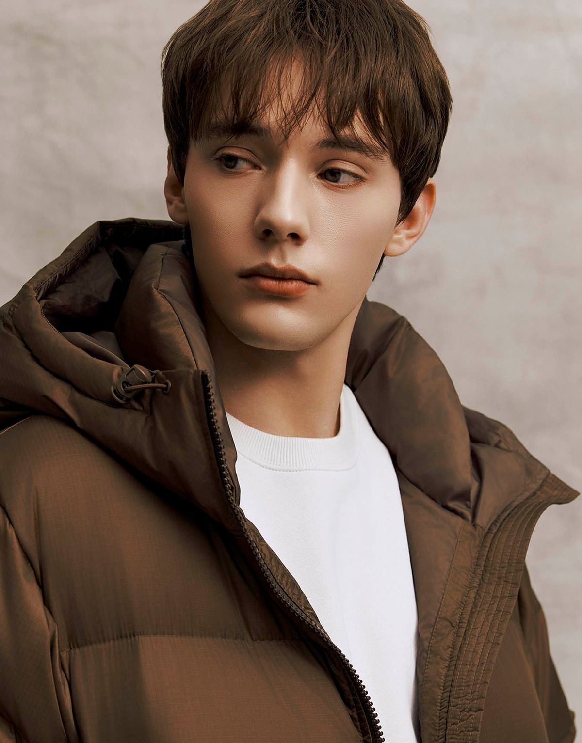 지오다노(GIORDANO) 덕다운 후드 패딩 푸퍼 074927 [2color]