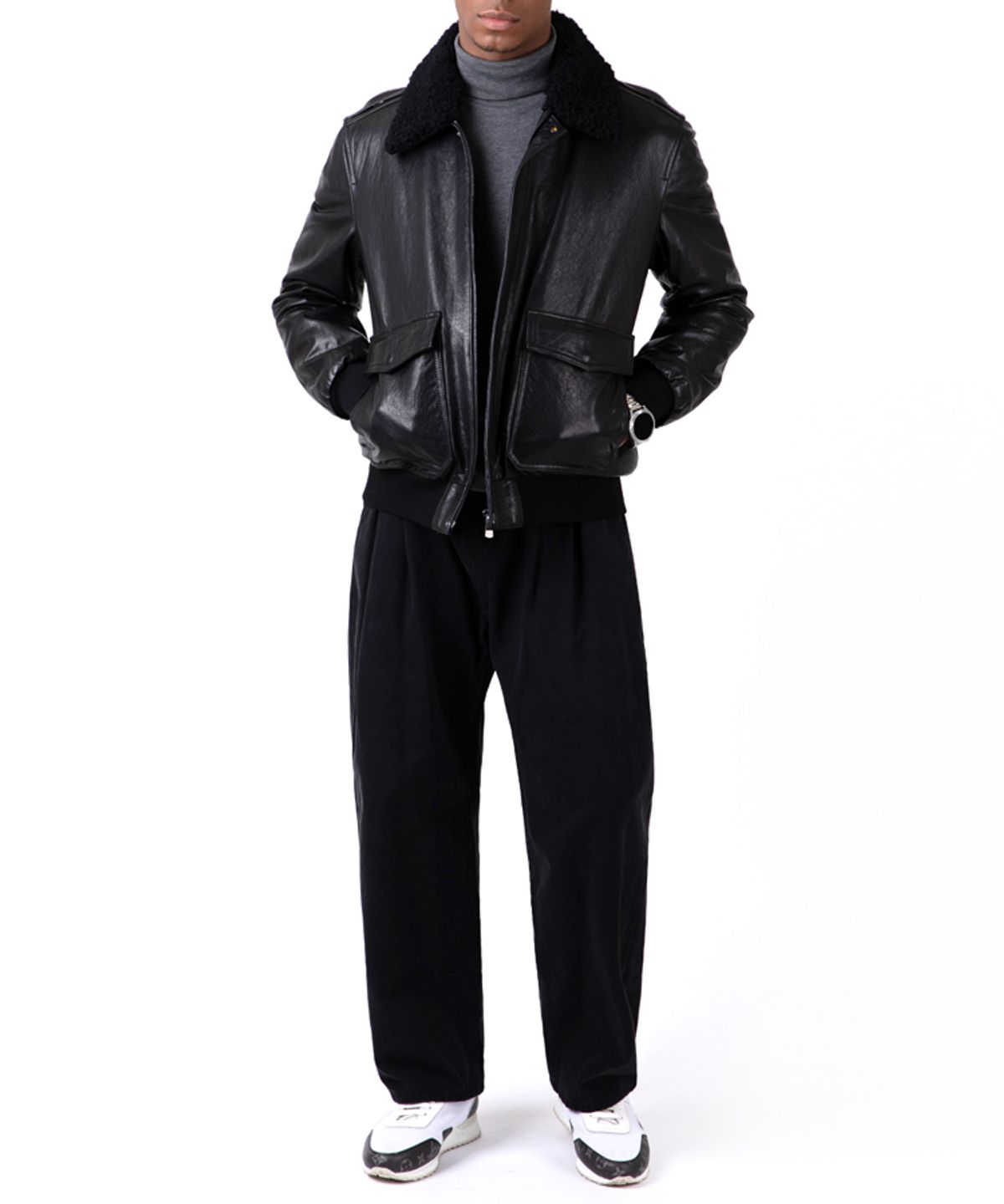 스트라이크(STRIKE) Aviator Lambskin Bomber Jacket (BLACK)