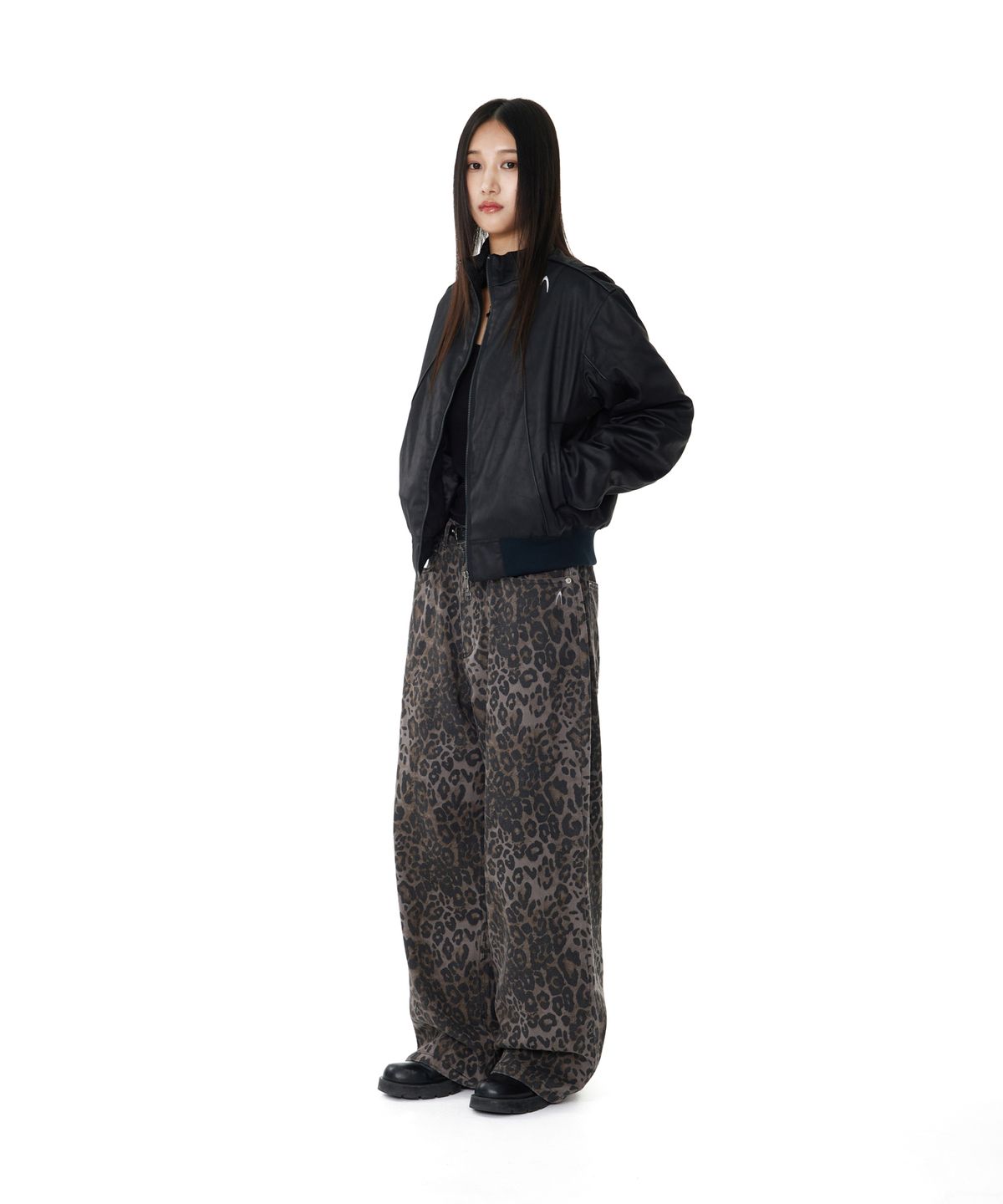 아캄(AAKAM) Leopard Pattern Cotton Pants (Purple)