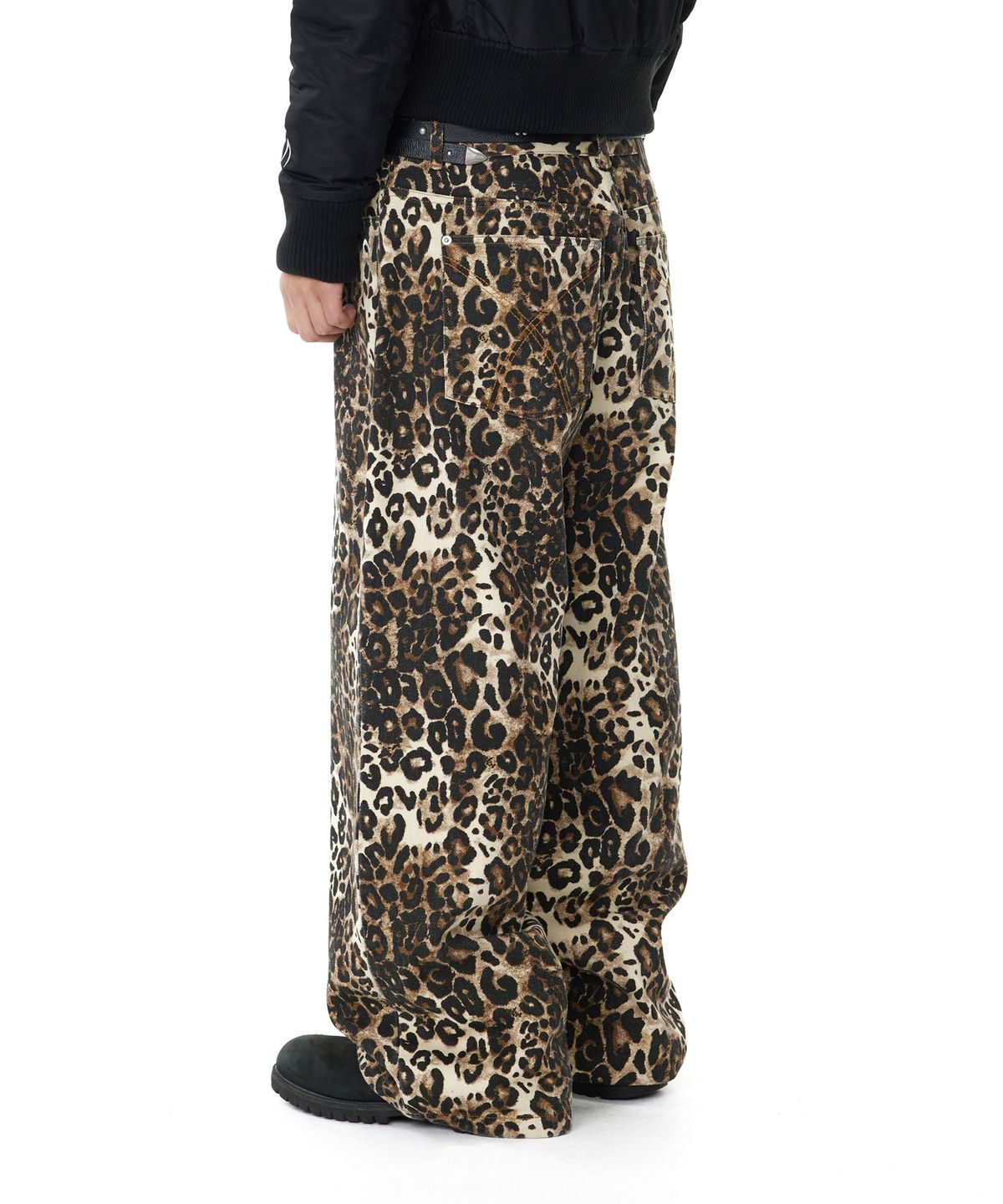 아캄(AAKAM) Leopard Pattern Cotton Pants (Brown)