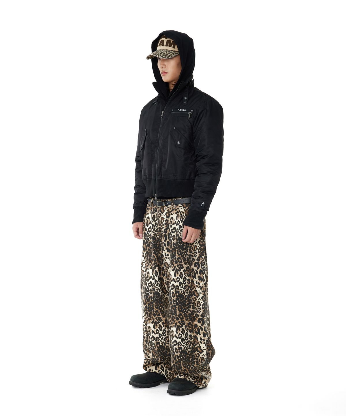 아캄(AAKAM) Leopard Pattern Cotton Pants (Brown)