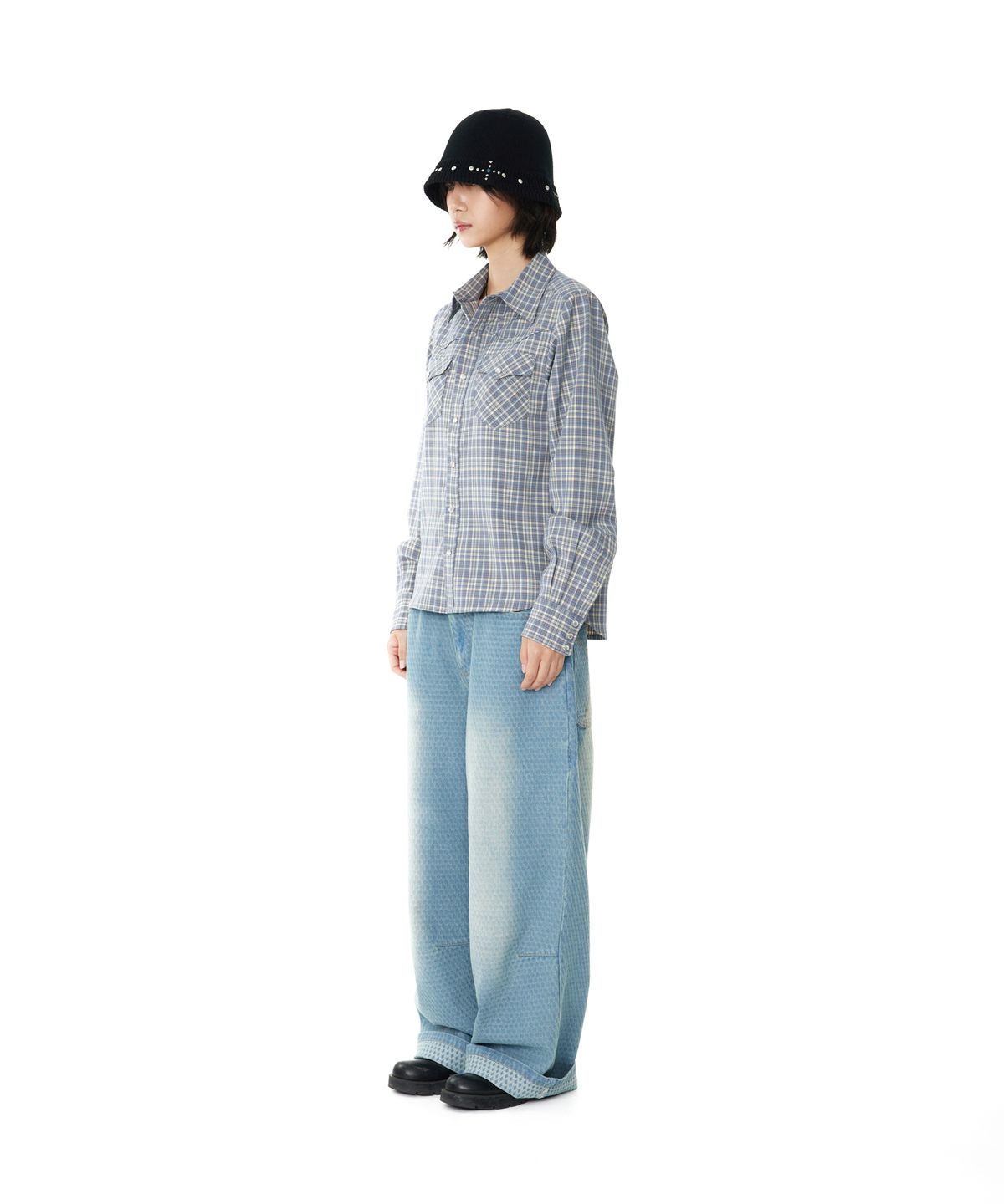 아캄(AAKAM) Grid Pattern Denim Pants (Washed Blue)