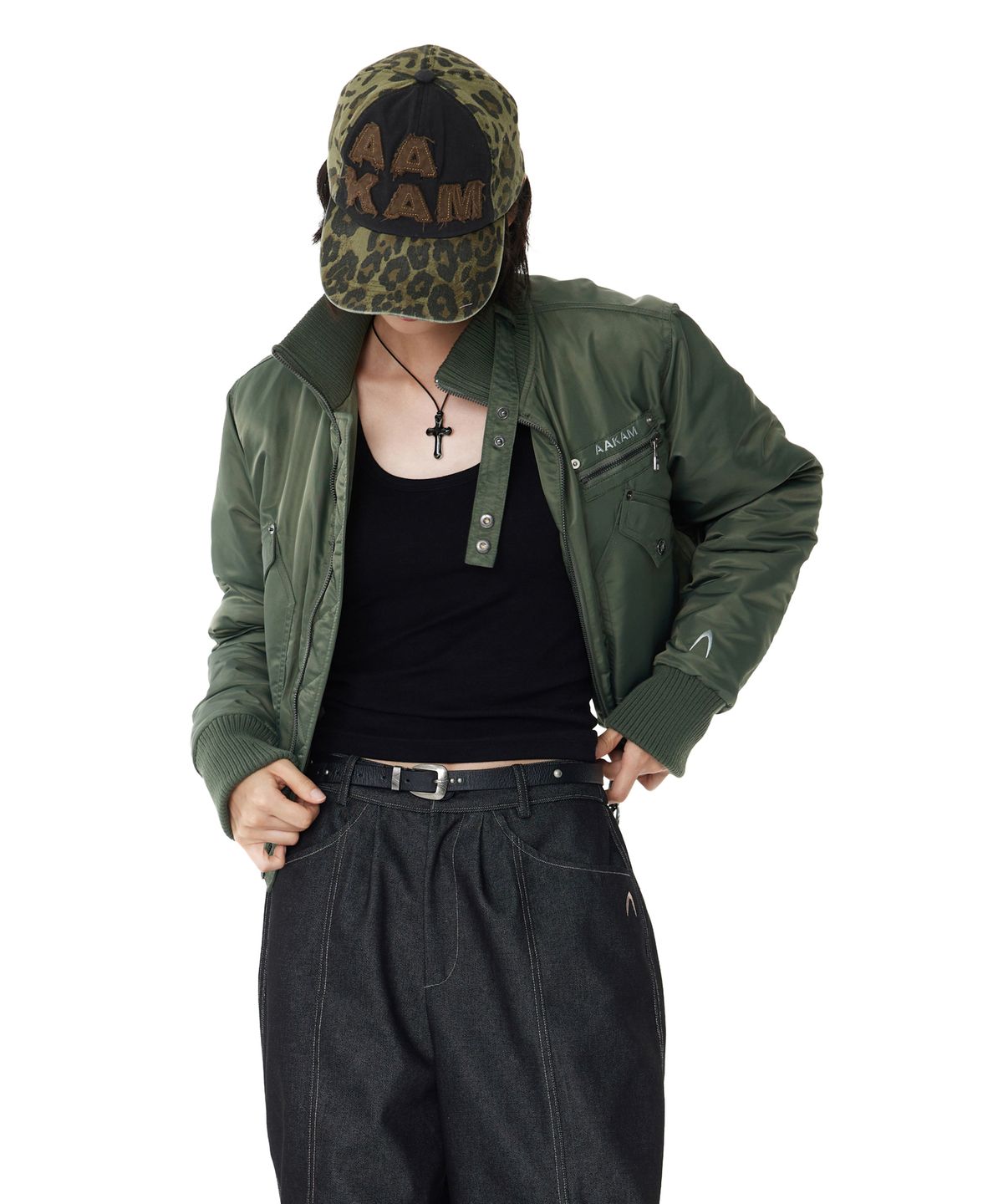 아캄(AAKAM) High-Neck Bomber Jacket (Khaki)
