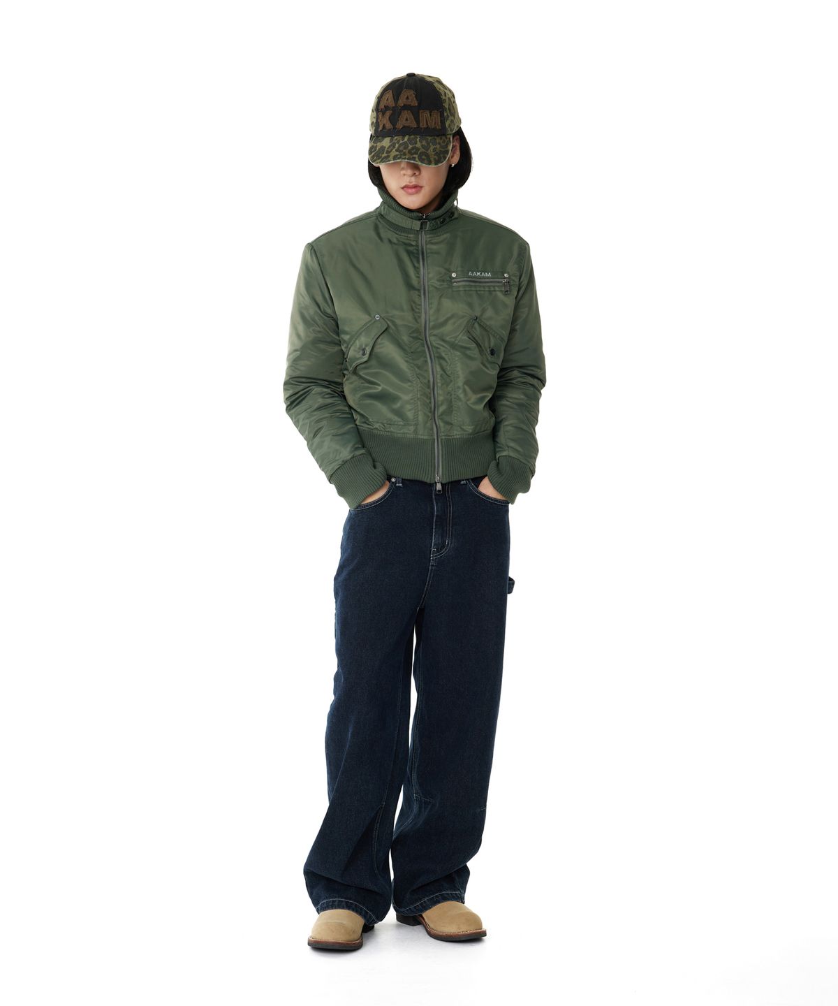 아캄(AAKAM) High-Neck Bomber Jacket (Khaki)