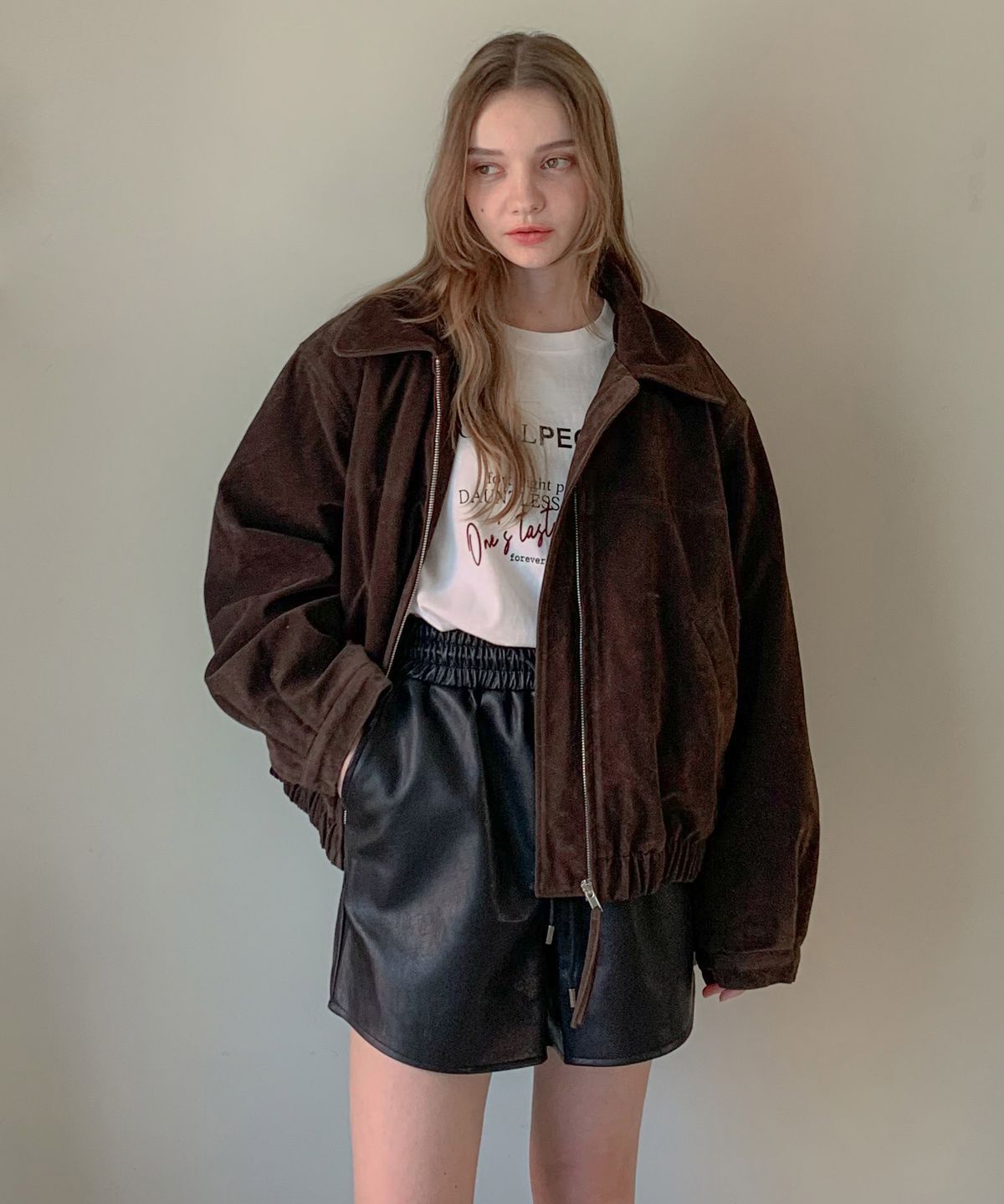 바스카라(VASCARA) Dark Suede Zip-Up Half Jumper