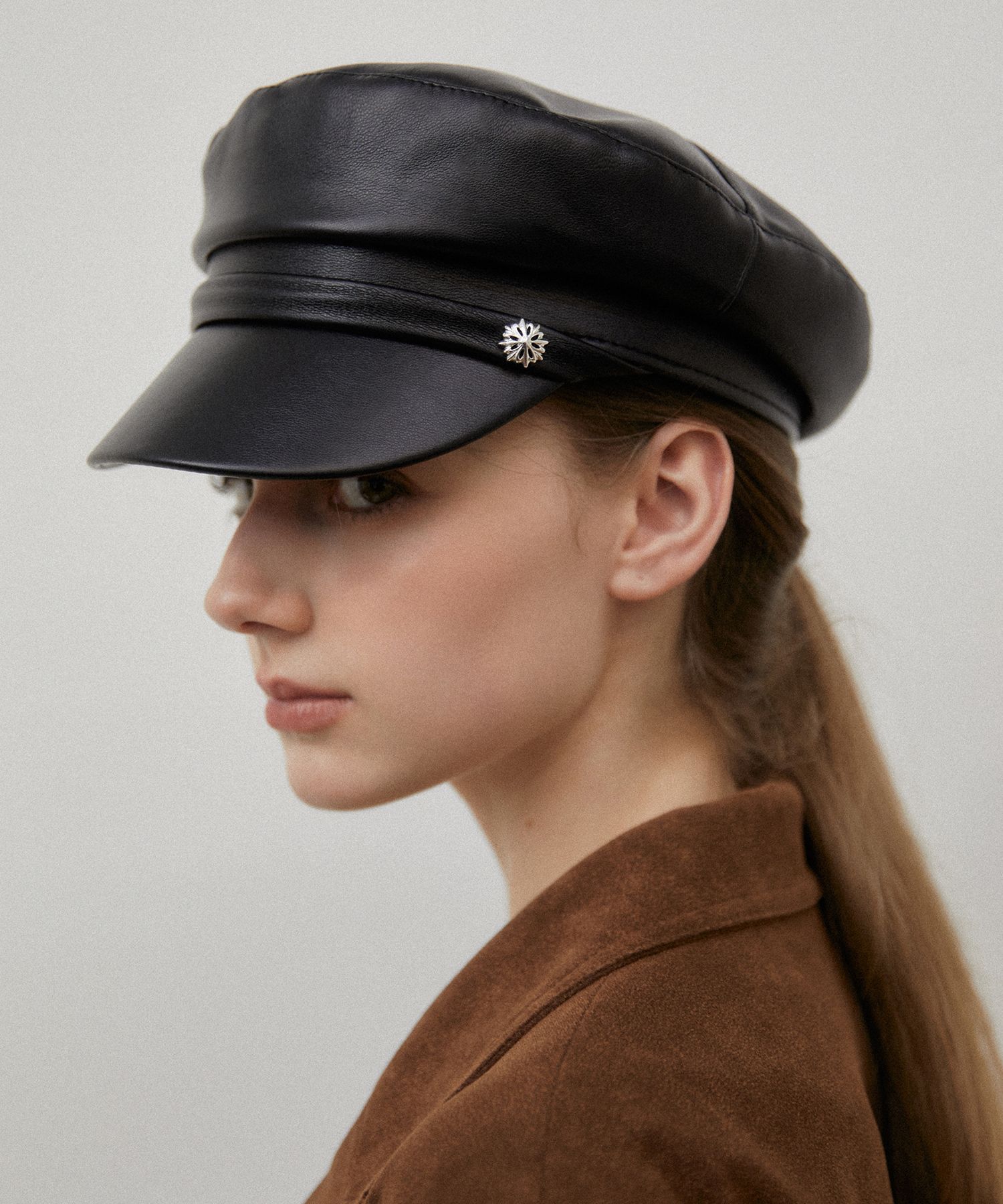 MUSINSA公式 | TATIANA Urban Leather Sailor Cap HT8151 2 Colors