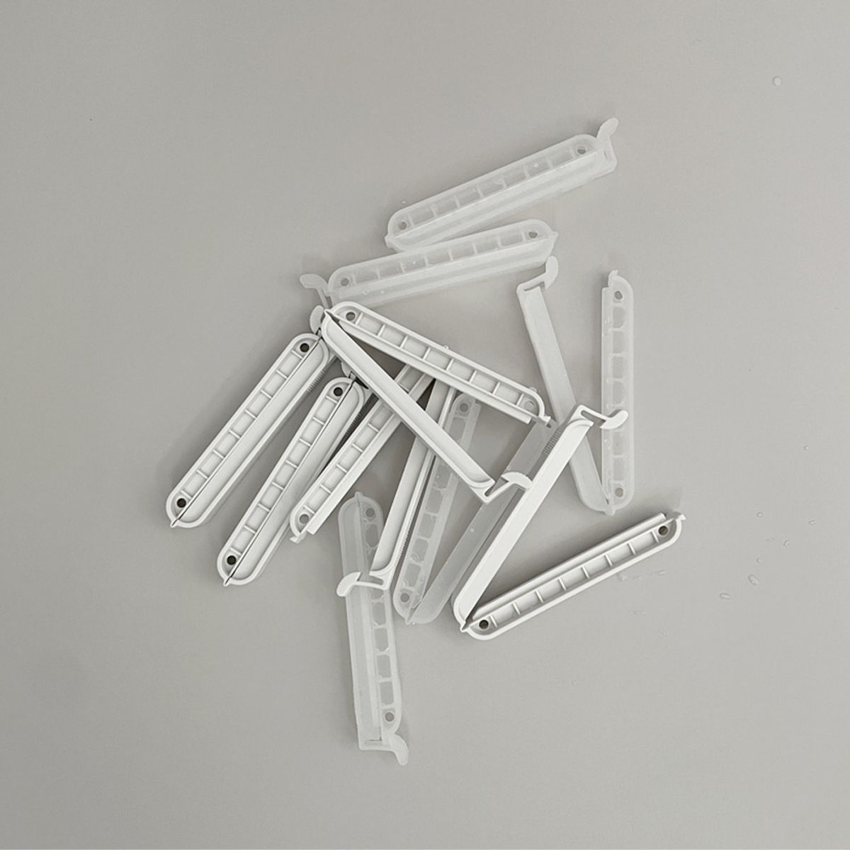 뉴앤룩(NEWNLOOK) [10pack] 밀봉클립 2colors