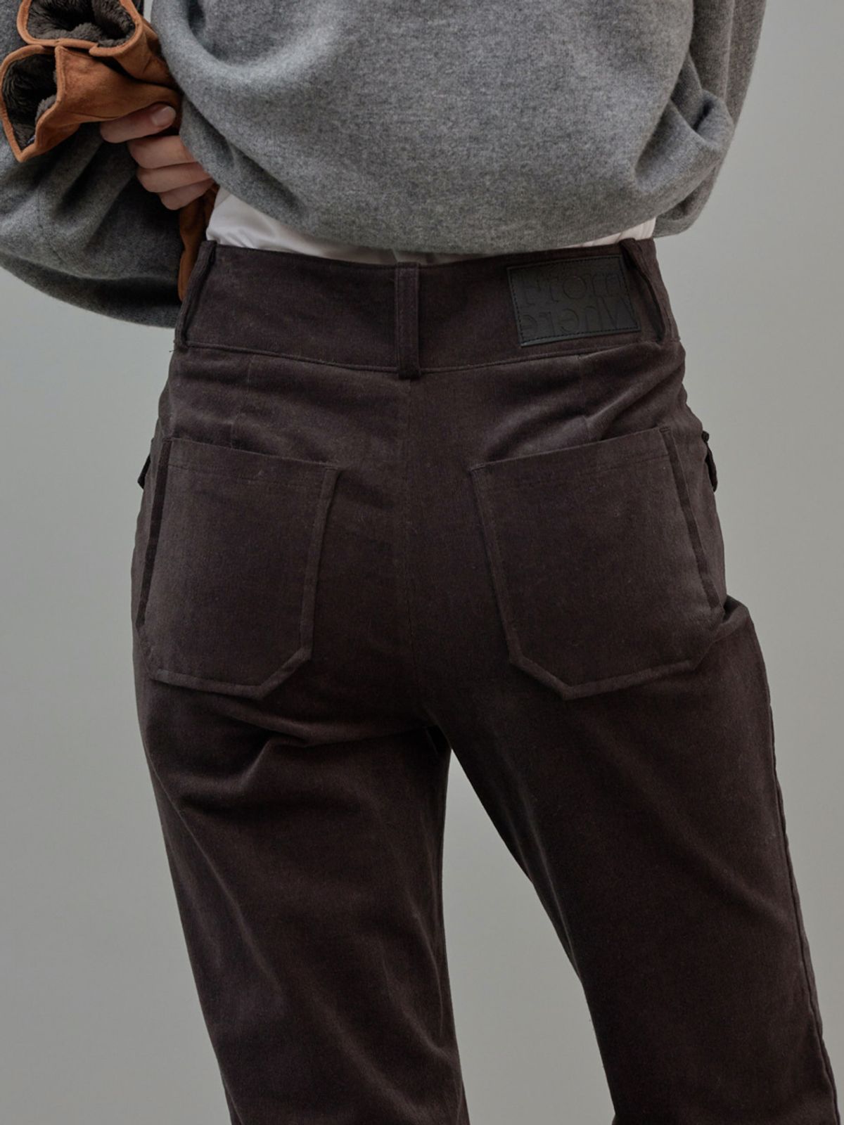 프롬웨얼(FROMWHERE) Corduroy Boots-Cut Pants D/Gray
