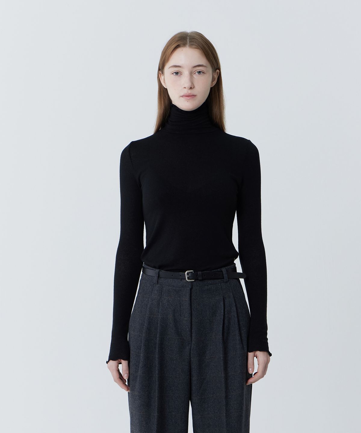 줄리아페페(JULIAPEPE) Wave Tencel Wool Tee (Black)