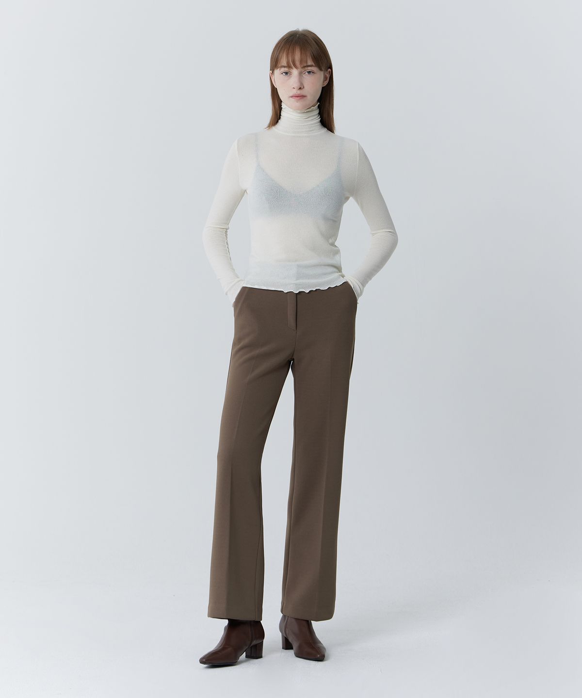 줄리아페페(JULIAPEPE) Semi Wide Hidden Banding Slacks (Brown)
