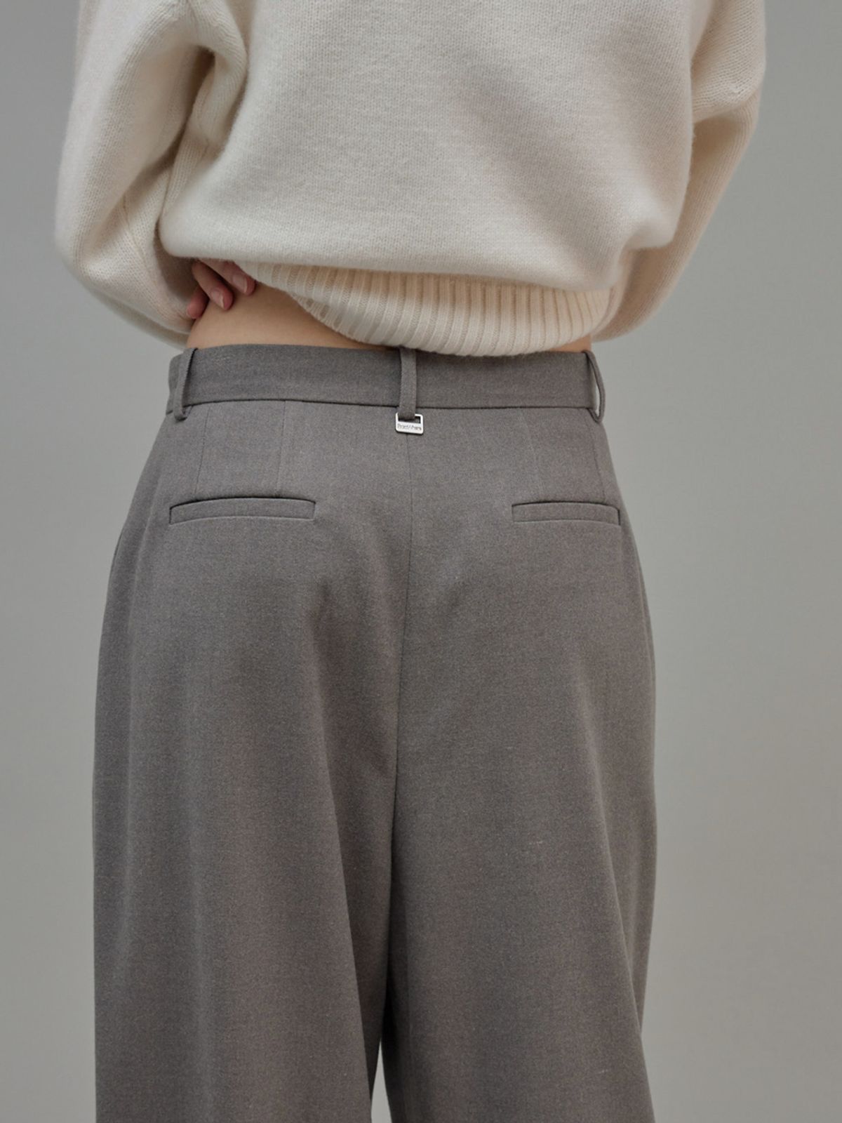 프롬웨얼(FROMWHERE) Classic Double-Pleated Slacks Gray
