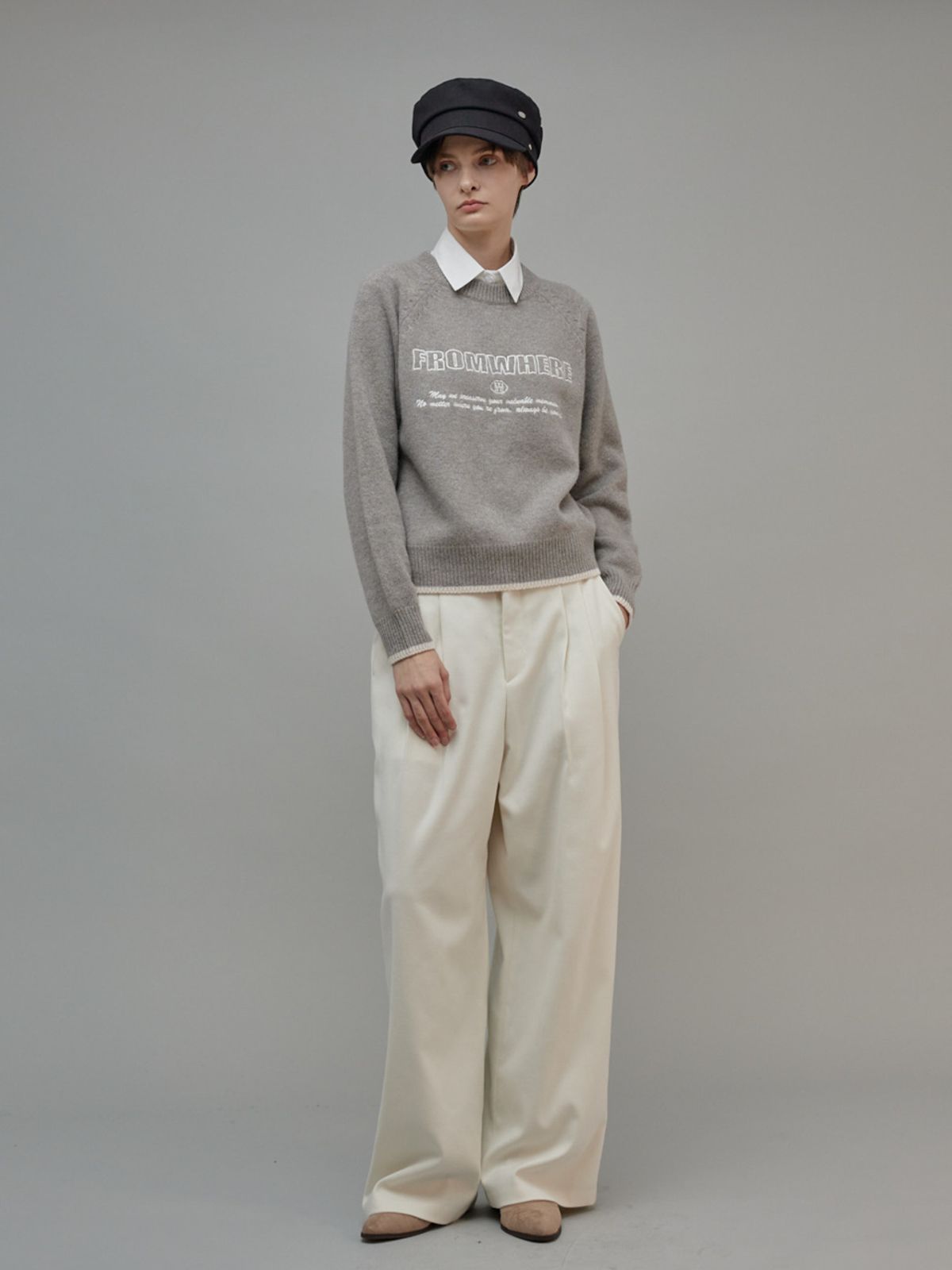 프롬웨얼(FROMWHERE) Embroidery Wool Sweater Gray