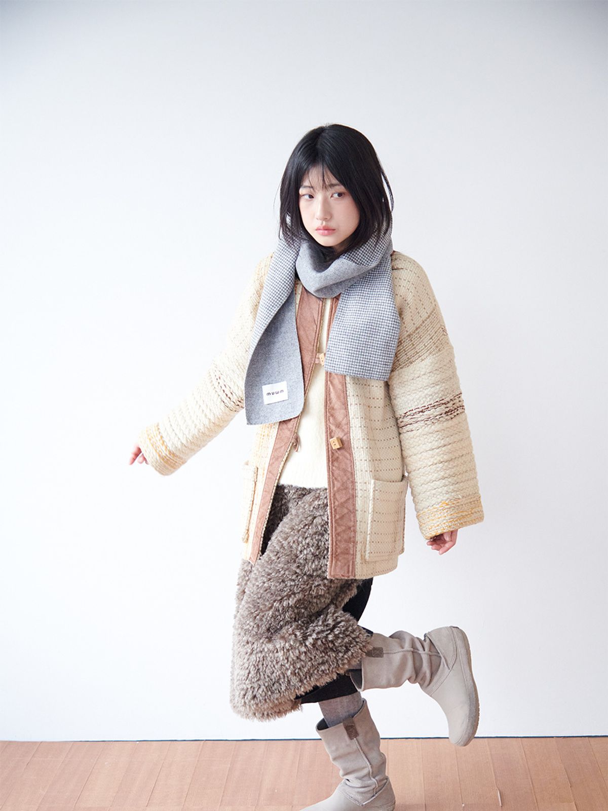 무음(MUWM) 리버시블 체크 머플러 Reversible Check Muffler (Gray Ivory)