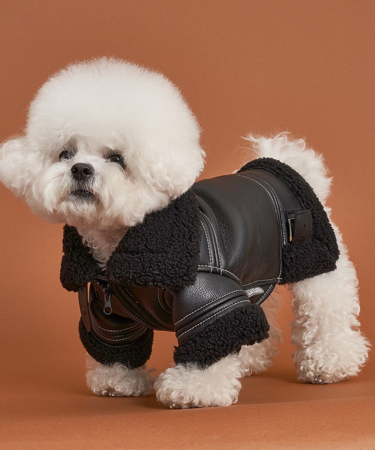 도그아이(DOGI) 강아지 아우터 무스탕 블랙