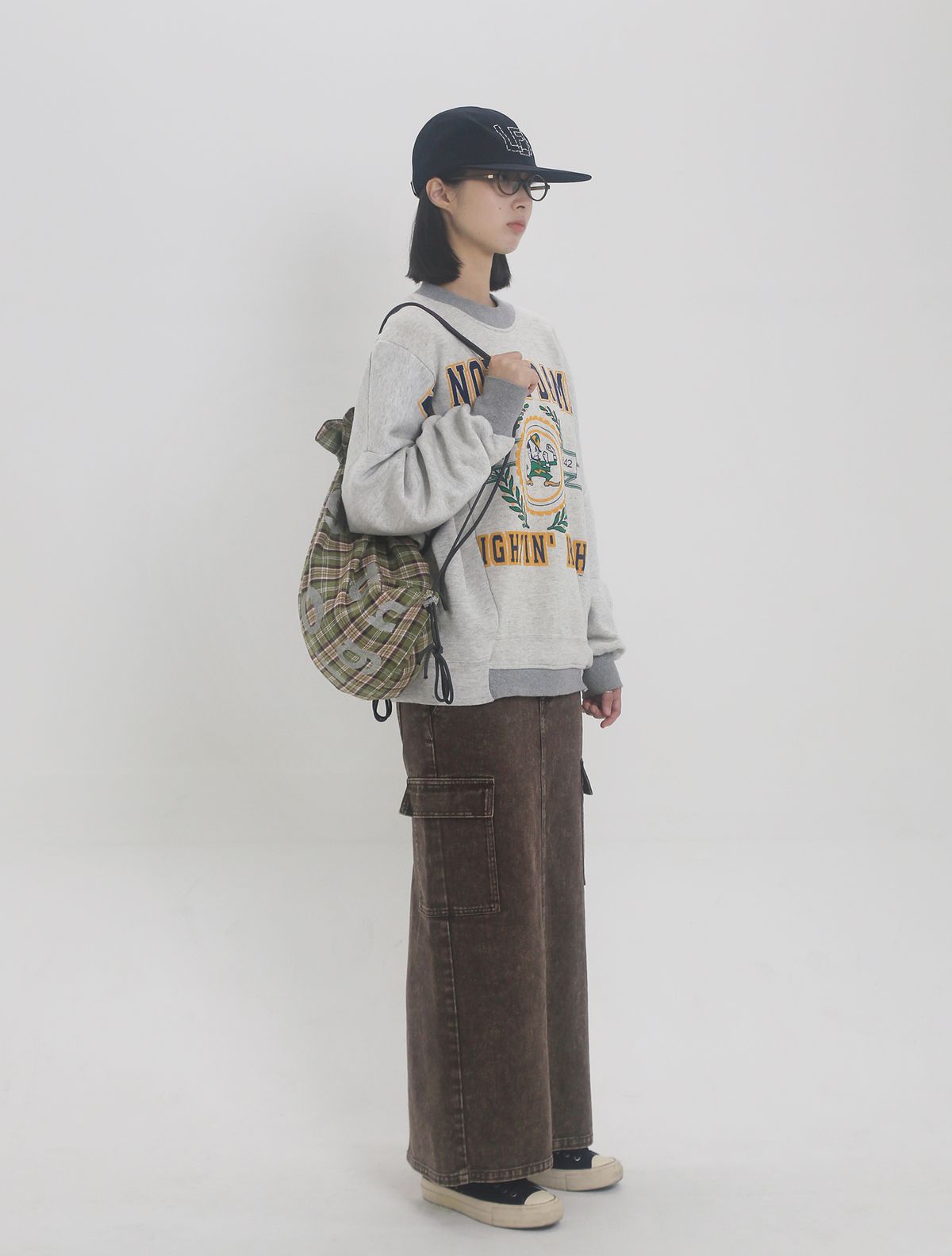 노우트(NOUGHT) 엘이와이 핸드스티치 롱 브림 캡 / 블랙