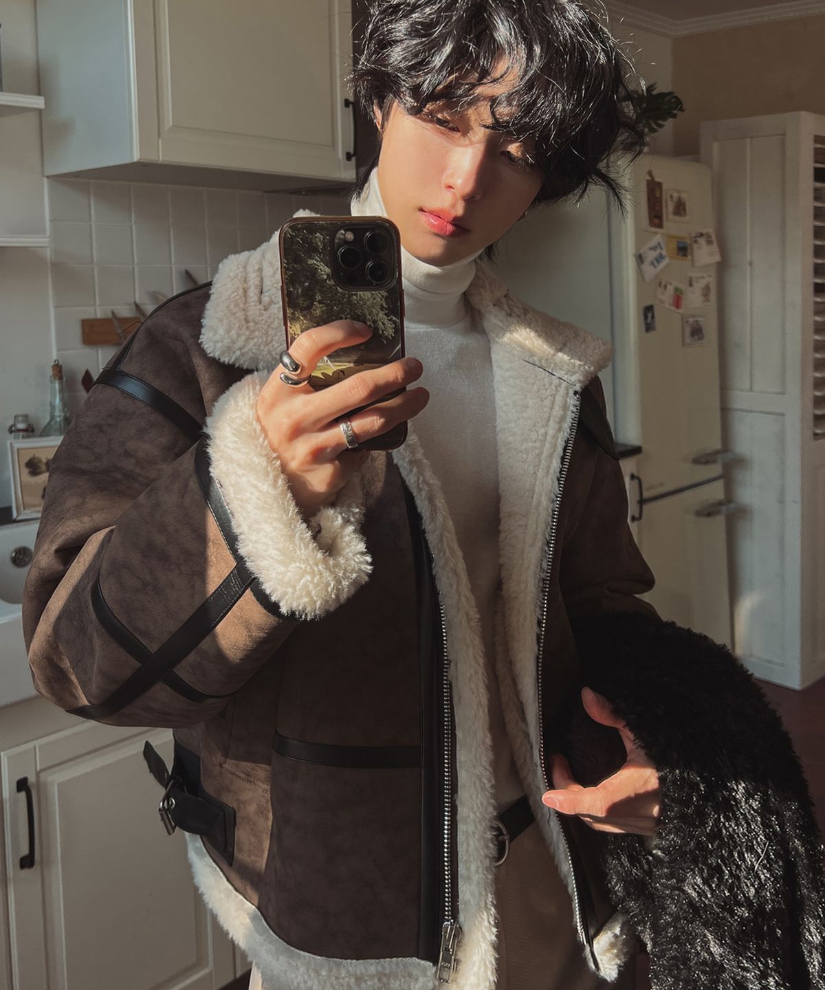 랜 아카이브(LANARCHIVE) [0032] 더블 버클 하이넥 무스탕 (BR)