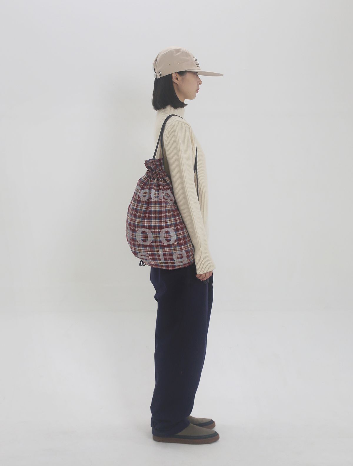 노우트(NOUGHT) 엘이와이 핸드스티치 롱 브림 캡 / 베이지
