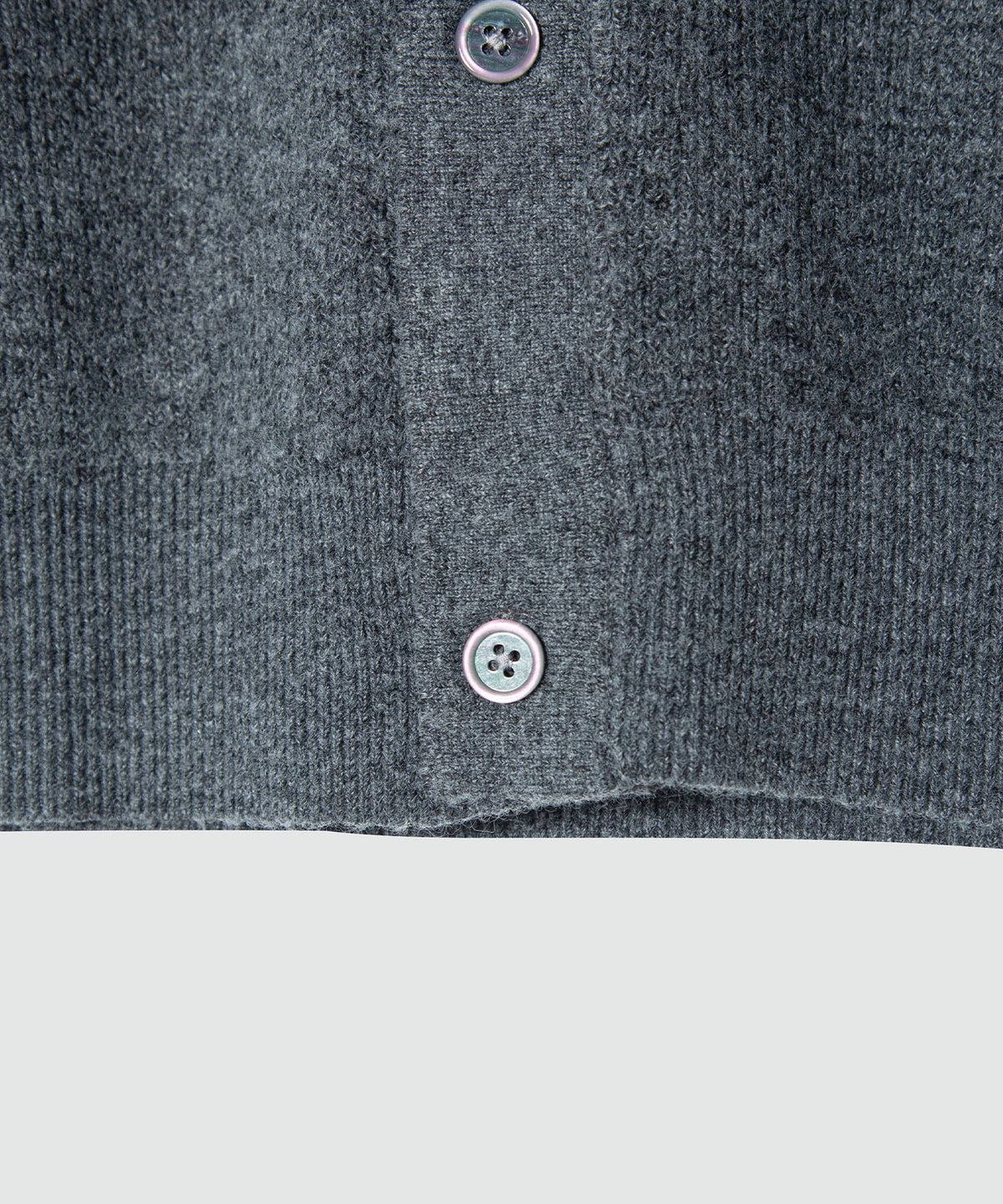 이지오(EZIO) Natural Collar Cardigan_Charcoal