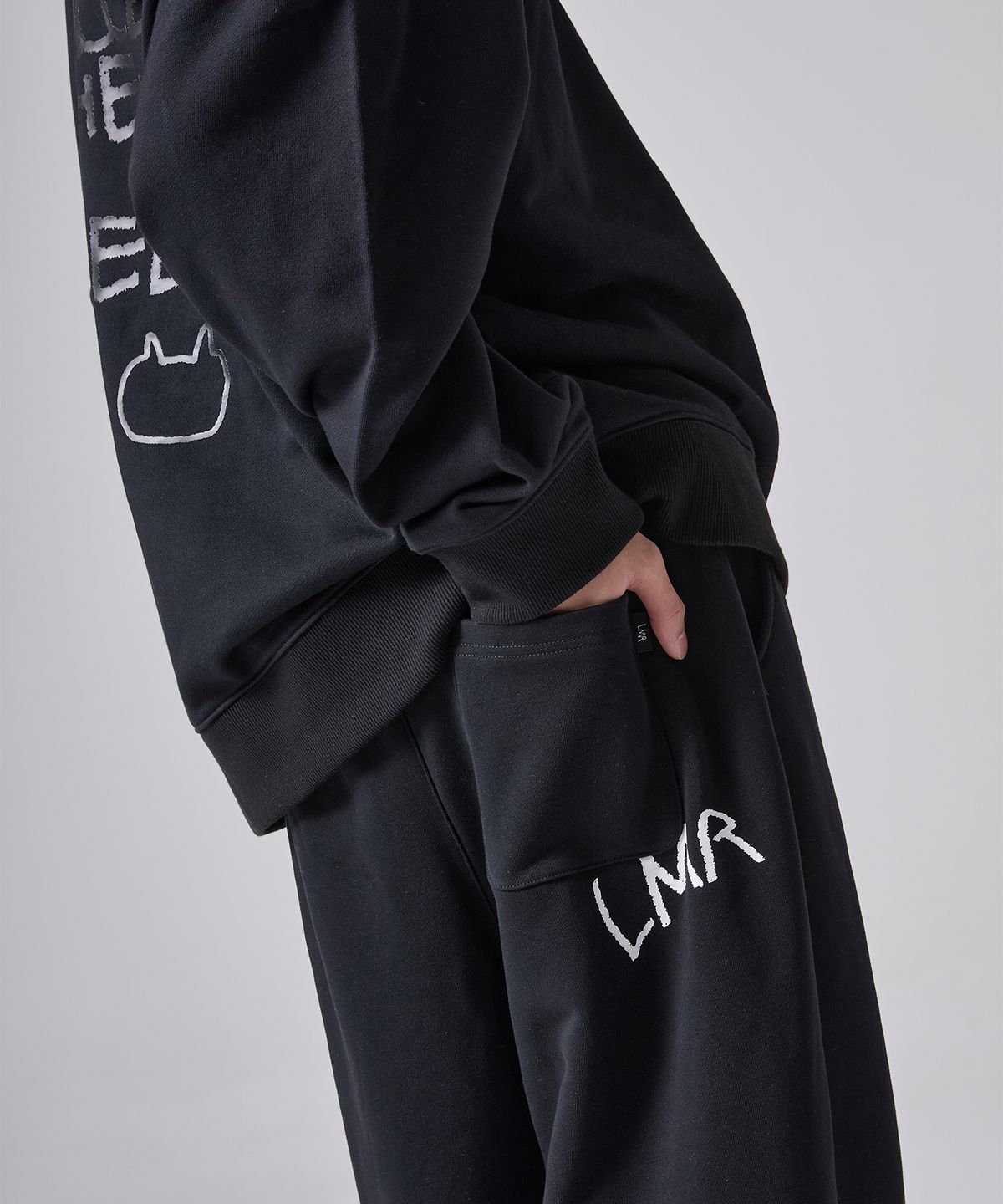 엘엠알(LMR) 베이직 로고 스트링 스웻팬츠 BLACK