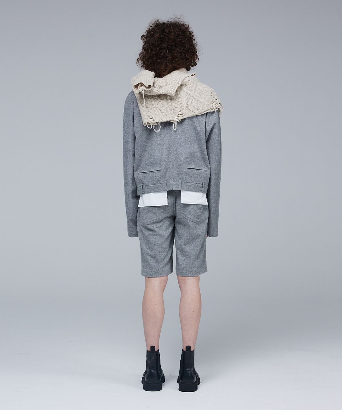 므아므(MMAM) Wool pin tuck bermuda pants