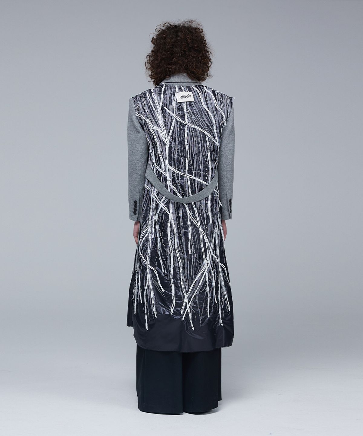 므아므(MMAM) Layered doodle long vest
