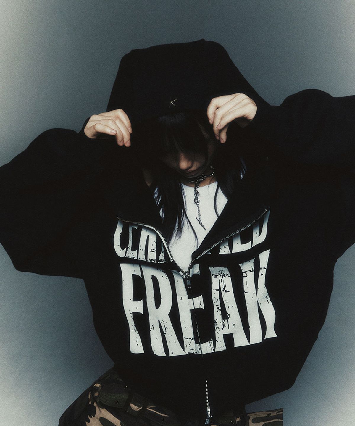 그레일즈(GRAILZ) [ZICO X GRAILZ] VINTAGE FREAK ZIP HOODIE