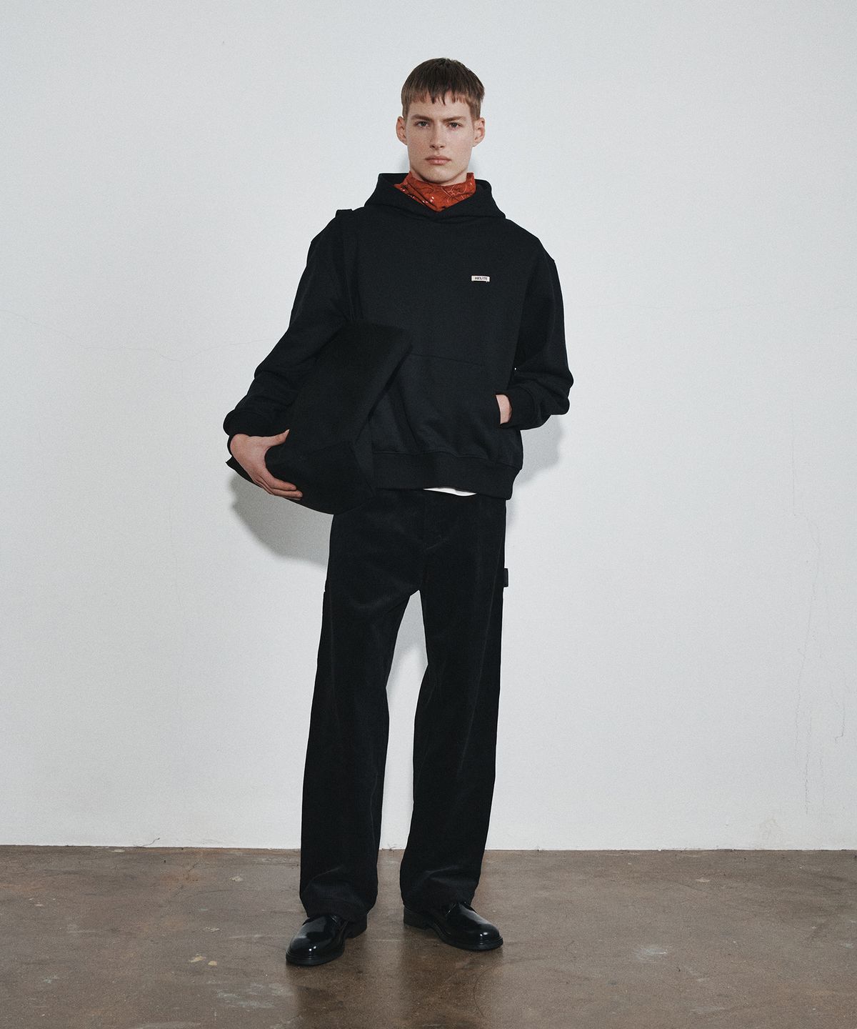 호이테(HEUTE) KATIO PARK TOTE BAG (BLACK)