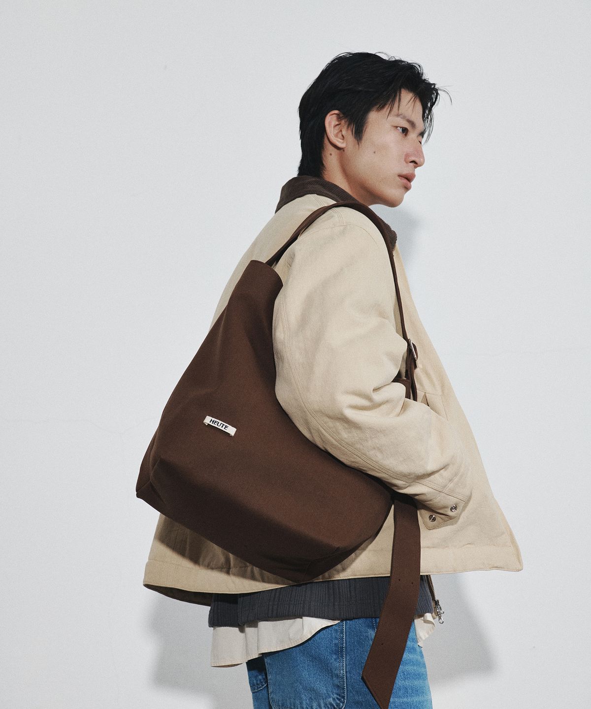 호이테(HEUTE) TAPE TOTE BAG (DARK MOCHA)