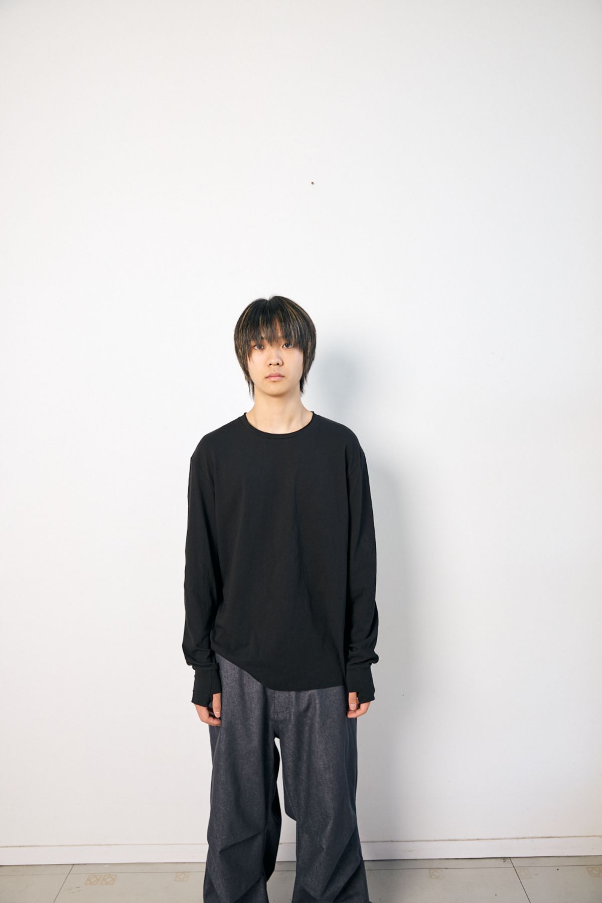 해칭룸(HATCHINGROOM) Boxer Tee Black