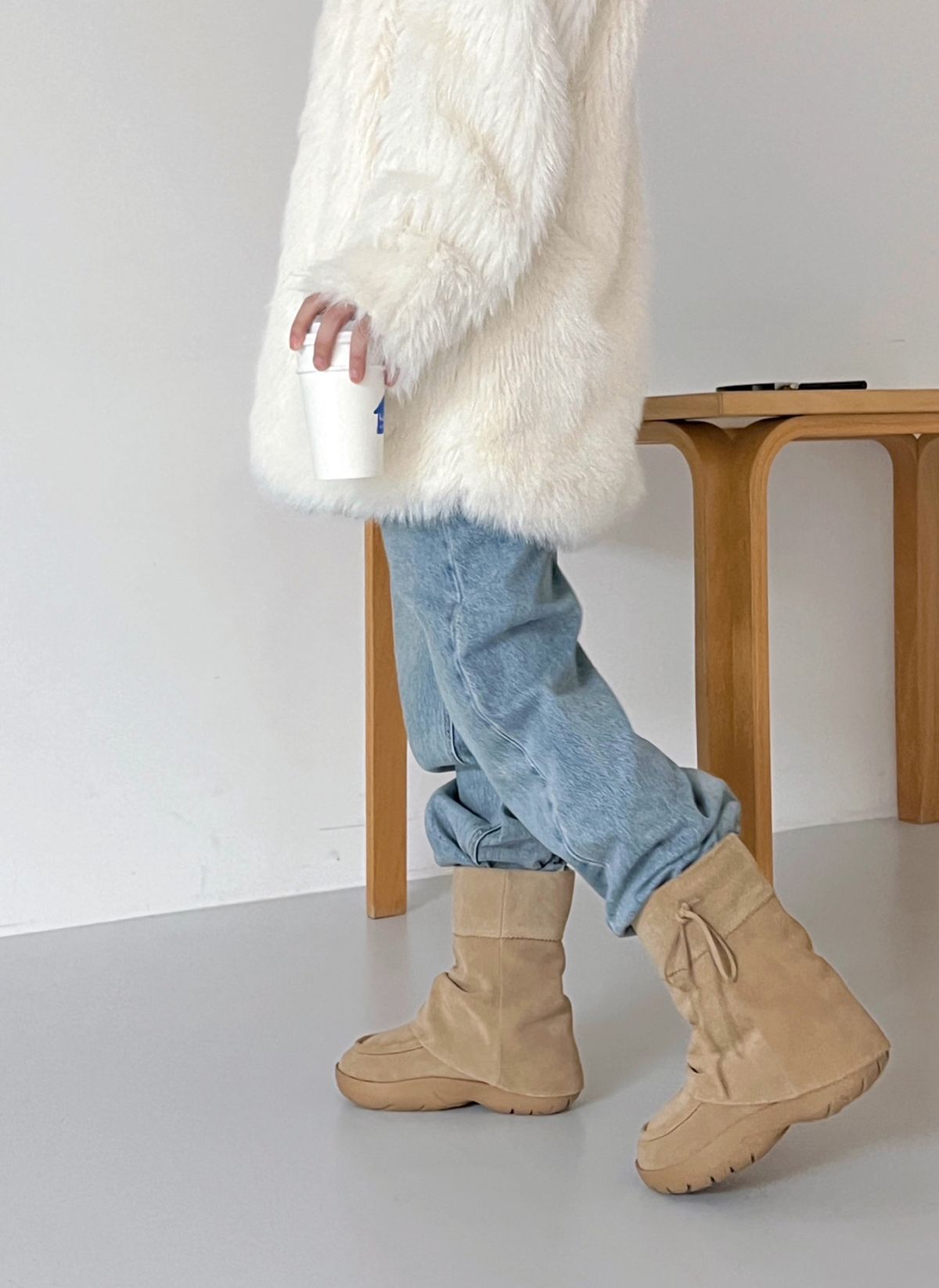 바이아덜스(BYOTHERS) fluffy  shearing boots