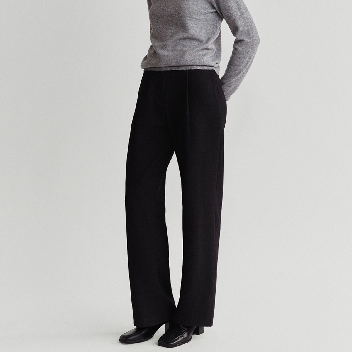 노우드(NOEUD) Double one tuck slacks (Black)