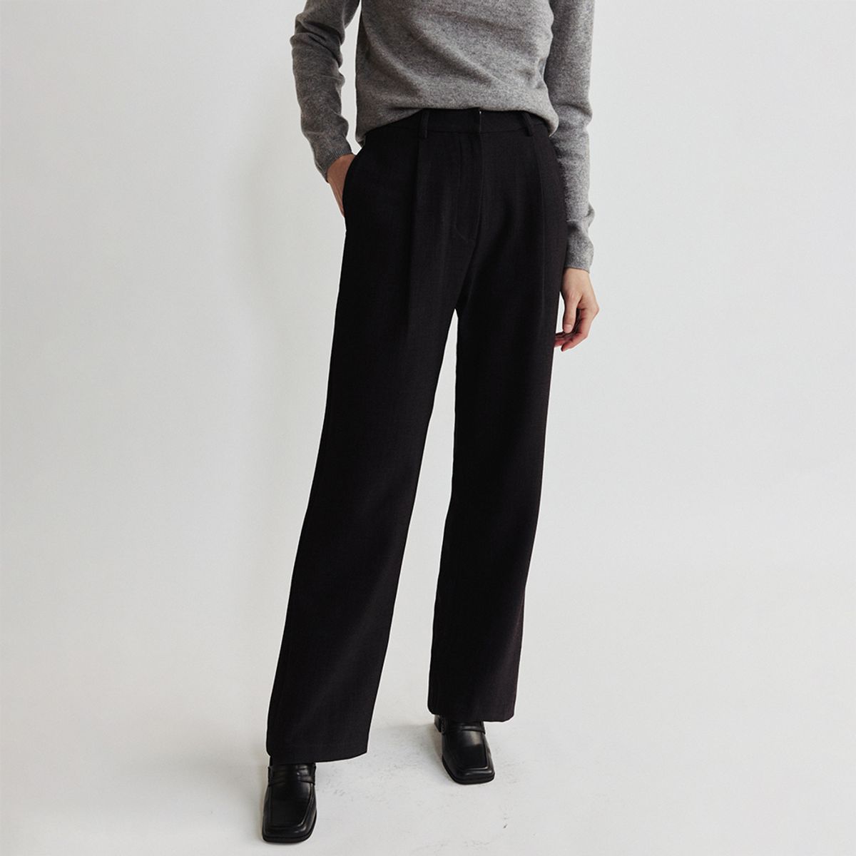 노우드(NOEUD) Double one tuck slacks (Black)