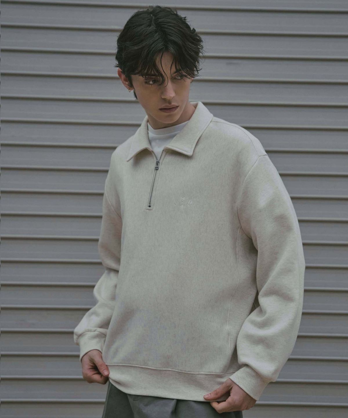 라드에디션(LAD EDITION) 카라 하프 집업 스웻셔츠_오트밀 멜란지