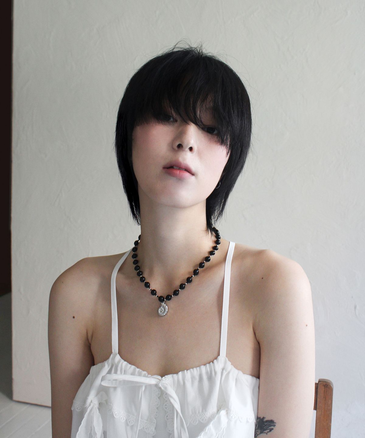 루바티(RUBATI) 블랙 오닉스 암모나이트 네크리스