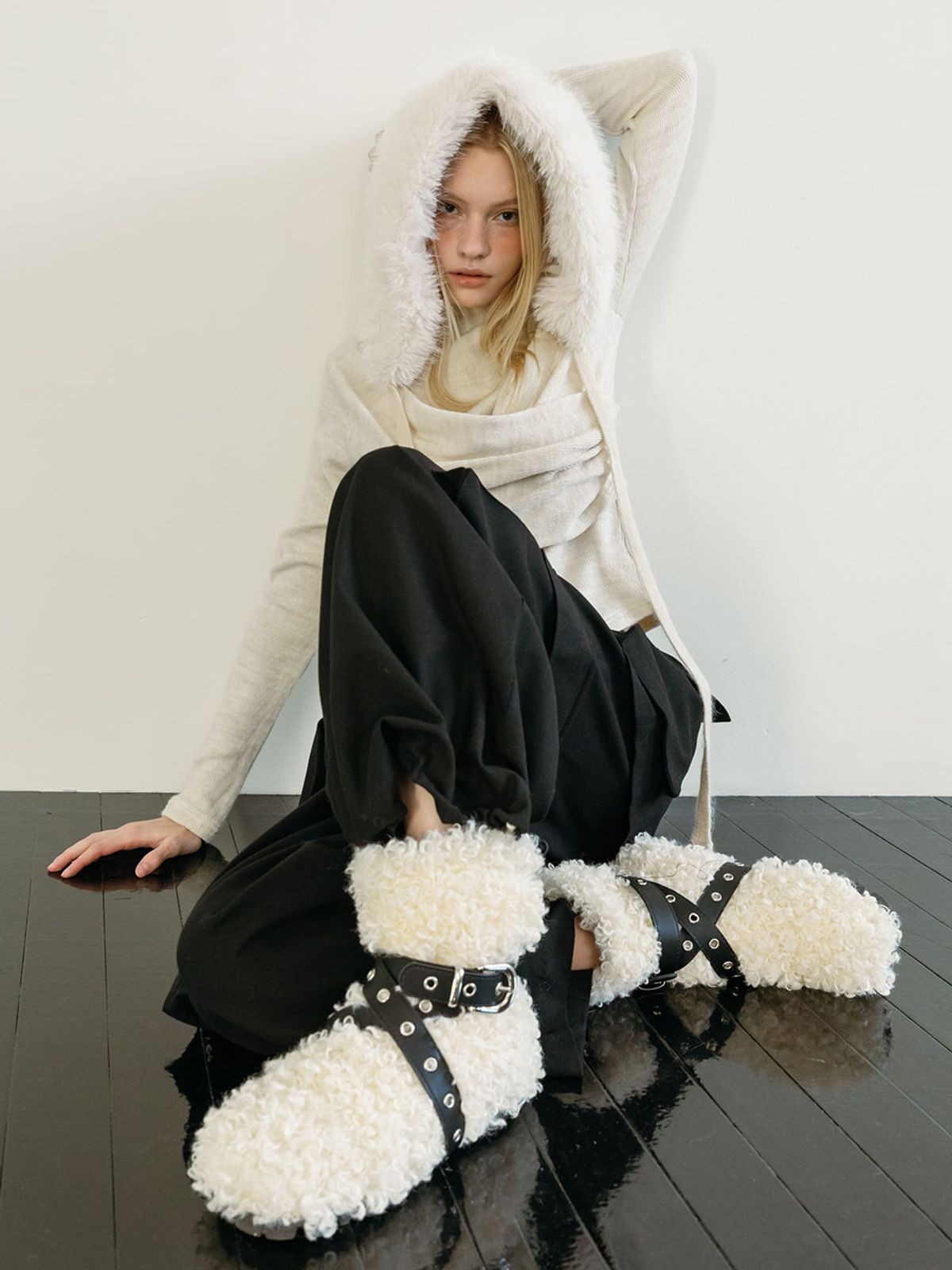 모이페어(MOIFAIRE) WOOL POCKET LAYERED PANTS / BLACK